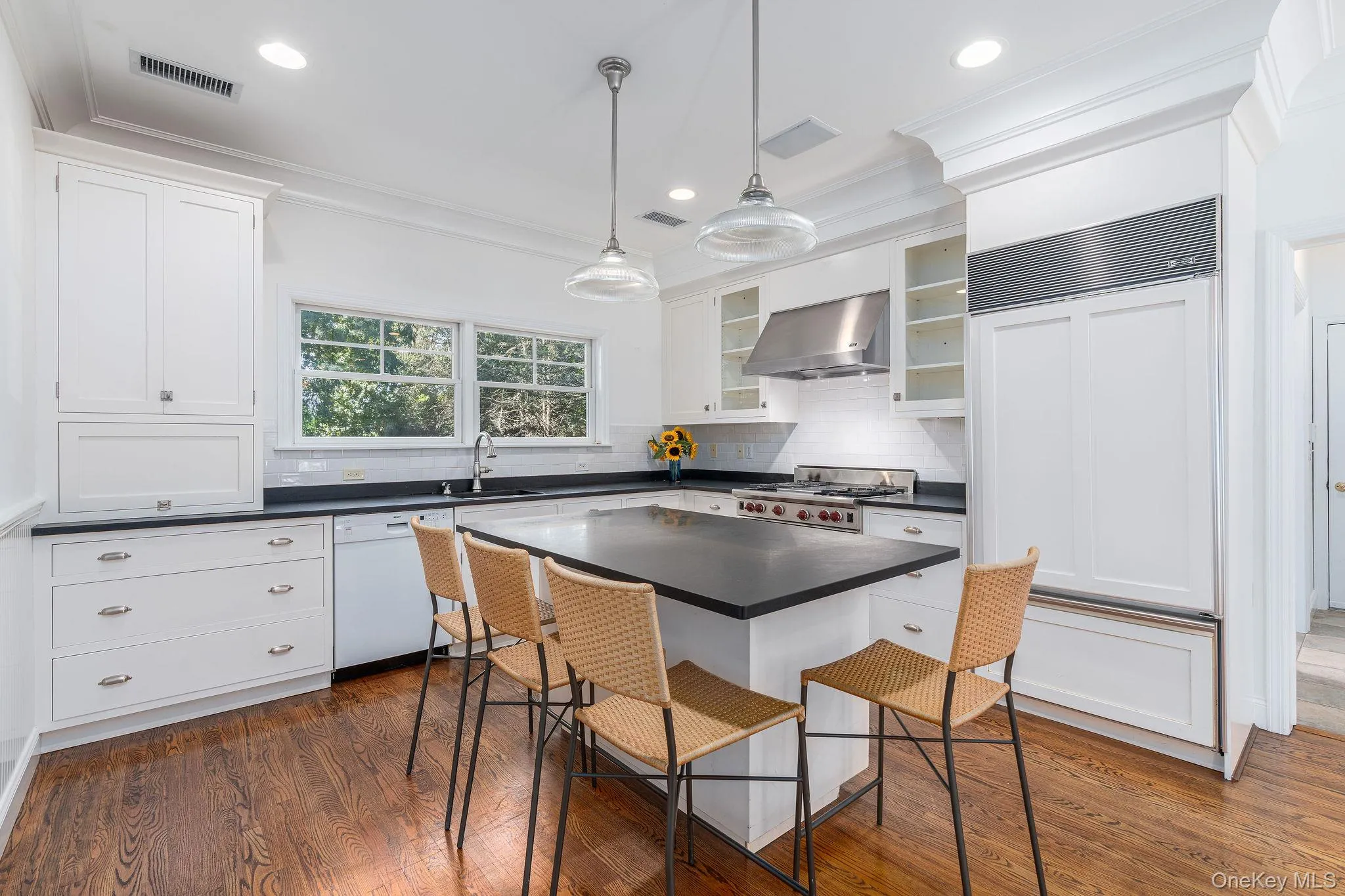 775 Mulford Court, Southold, NY, 4 Bedrooms Bedrooms, 10 Rooms Rooms,3 BathroomsBathrooms,Residential,For Rent,Mulford,0,1051631 775 Mulford Court, Southold, NY, 4 Bedrooms Bedrooms, 10 Rooms Rooms,3 BathroomsBathrooms,Residential,For Rent,Mulford,0,1051631