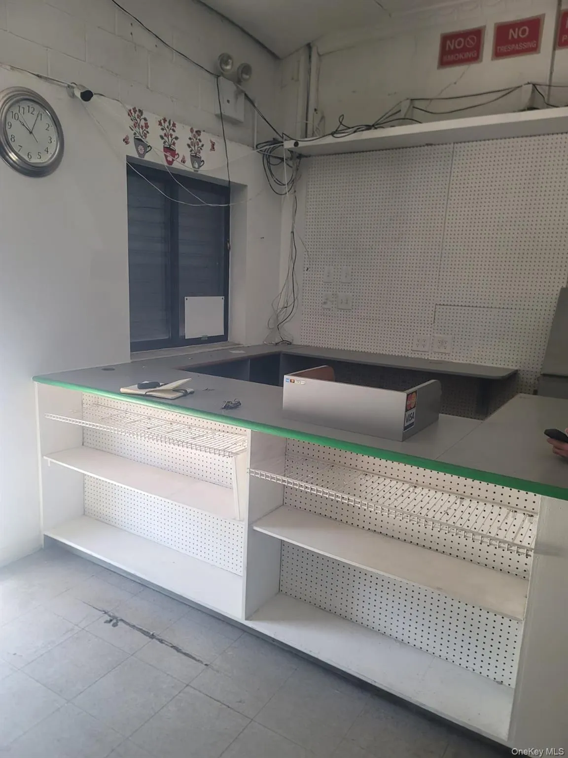 4303 3rd Avenue, New York, NY, ,Commercial Lease,For Rent,3rd,0,1051633 4303 3rd Avenue, New York, NY, ,Commercial Lease,For Rent,3rd,0,1051633