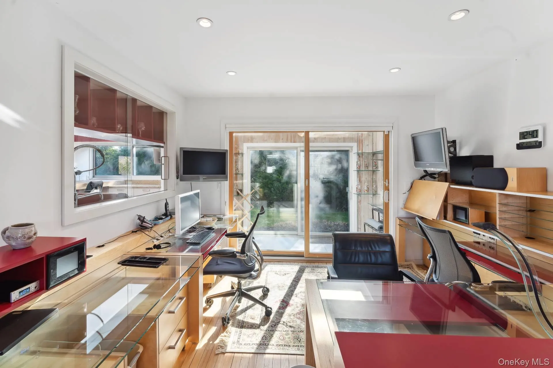 62 Bayfield Lane, Southampton, NY, 3 Bedrooms Bedrooms, 8 Rooms Rooms,3 BathroomsBathrooms,Residential Lease,For Rent,Bayfield,0,1051638 62 Bayfield Lane, Southampton, NY, 3 Bedrooms Bedrooms, 8 Rooms Rooms,3 BathroomsBathrooms,Residential Lease,For Rent,Bayfield,0,1051638