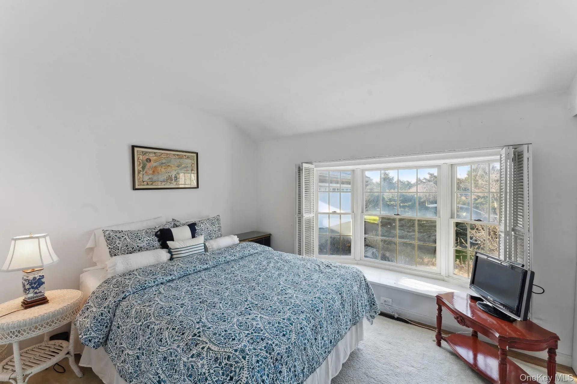 62 Bayfield Lane, Southampton, NY, 3 Bedrooms Bedrooms, 8 Rooms Rooms,3 BathroomsBathrooms,Residential Lease,For Rent,Bayfield,0,1051638 62 Bayfield Lane, Southampton, NY, 3 Bedrooms Bedrooms, 8 Rooms Rooms,3 BathroomsBathrooms,Residential Lease,For Rent,Bayfield,0,1051638