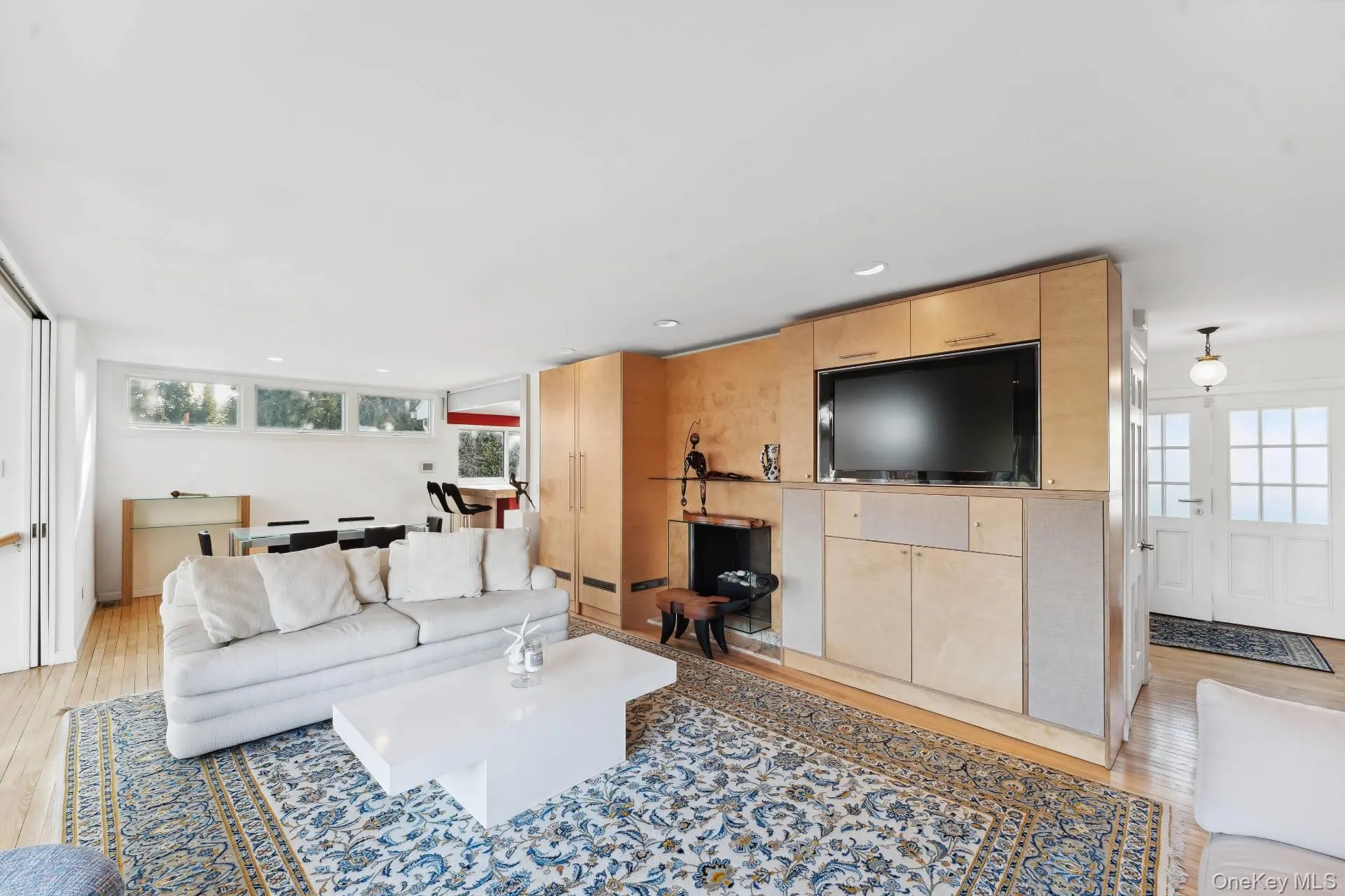62 Bayfield Lane, Southampton, NY, 3 Bedrooms Bedrooms, 8 Rooms Rooms,3 BathroomsBathrooms,Residential Lease,For Rent,Bayfield,0,1051638 62 Bayfield Lane, Southampton, NY, 3 Bedrooms Bedrooms, 8 Rooms Rooms,3 BathroomsBathrooms,Residential Lease,For Rent,Bayfield,0,1051638
