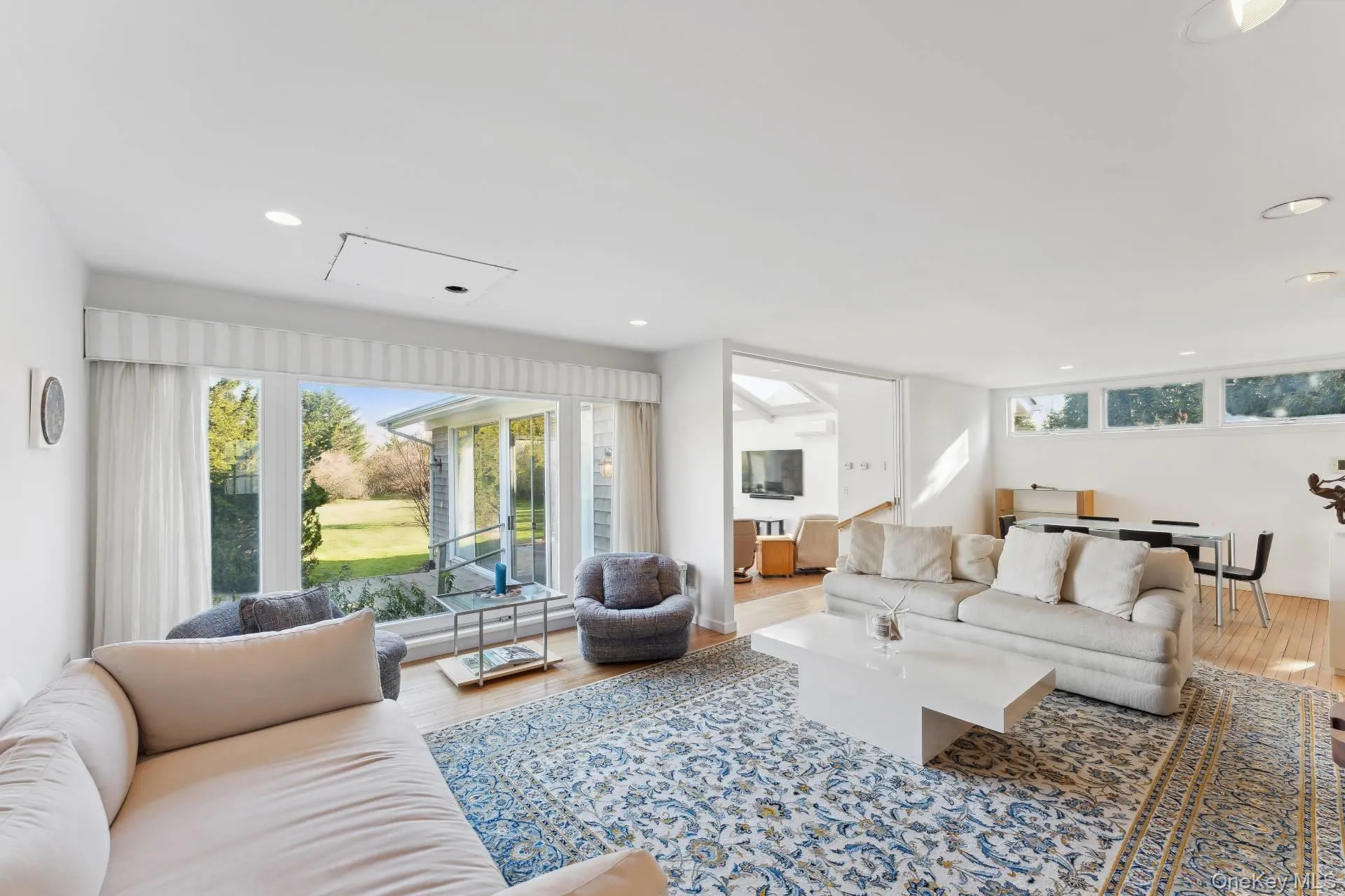 62 Bayfield Lane, Southampton, NY, 3 Bedrooms Bedrooms, 8 Rooms Rooms,3 BathroomsBathrooms,Residential Lease,For Rent,Bayfield,0,1051638 62 Bayfield Lane, Southampton, NY, 3 Bedrooms Bedrooms, 8 Rooms Rooms,3 BathroomsBathrooms,Residential Lease,For Rent,Bayfield,0,1051638