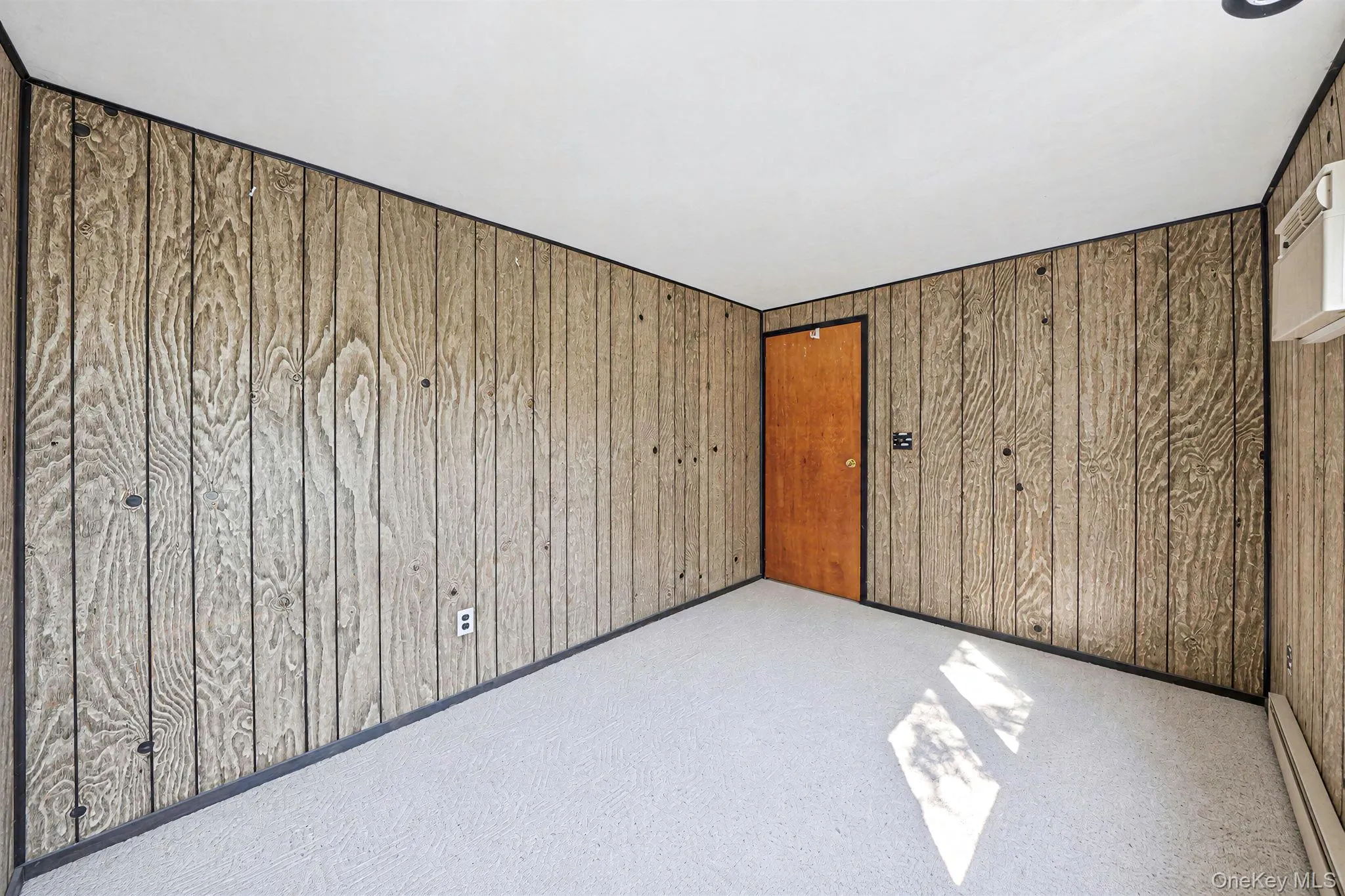 17 Fenwick Avenue, Brookhaven, NY, 5 Bedrooms Bedrooms, 8 Rooms Rooms,3 BathroomsBathrooms,Residential,For Rent,Fenwick,0,1051639 17 Fenwick Avenue, Brookhaven, NY, 5 Bedrooms Bedrooms, 8 Rooms Rooms,3 BathroomsBathrooms,Residential,For Rent,Fenwick,0,1051639
