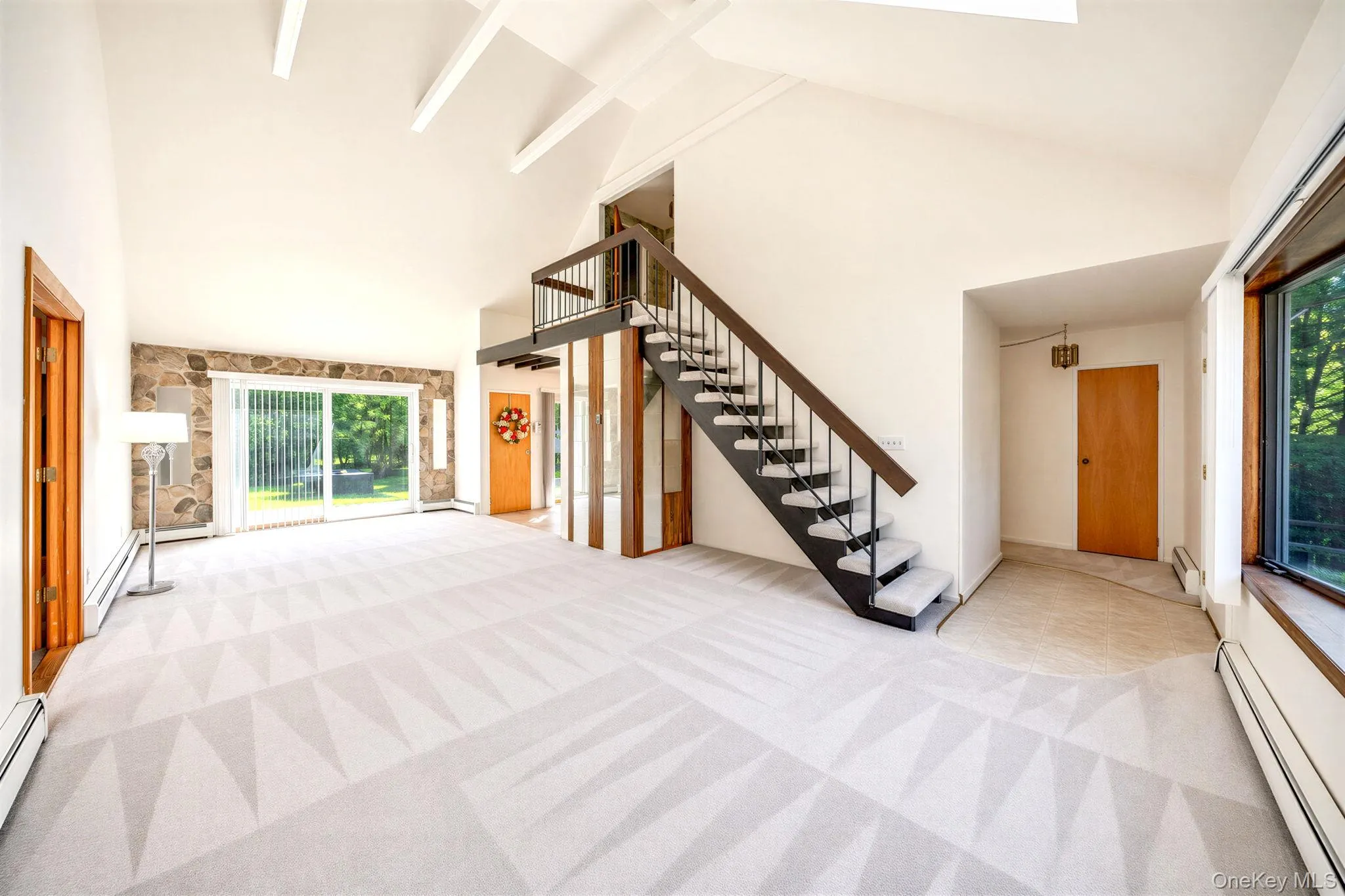 17 Fenwick Avenue, Brookhaven, NY, 5 Bedrooms Bedrooms, 8 Rooms Rooms,3 BathroomsBathrooms,Residential,For Rent,Fenwick,0,1051639 17 Fenwick Avenue, Brookhaven, NY, 5 Bedrooms Bedrooms, 8 Rooms Rooms,3 BathroomsBathrooms,Residential,For Rent,Fenwick,0,1051639
