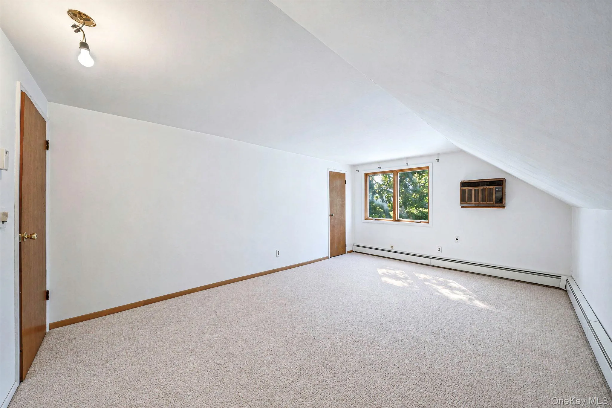 17 Fenwick Avenue, Brookhaven, NY, 5 Bedrooms Bedrooms, 8 Rooms Rooms,3 BathroomsBathrooms,Residential,For Rent,Fenwick,0,1051639 17 Fenwick Avenue, Brookhaven, NY, 5 Bedrooms Bedrooms, 8 Rooms Rooms,3 BathroomsBathrooms,Residential,For Rent,Fenwick,0,1051639