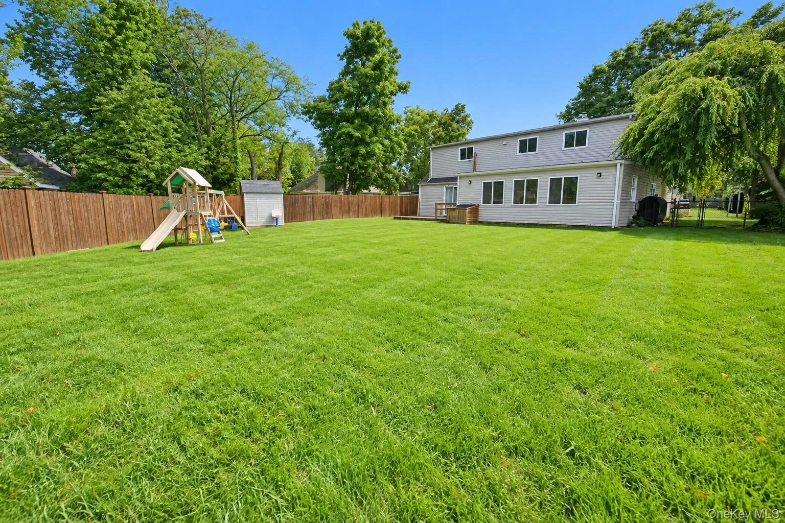 39 Split Cedar Drive, Islip, NY, 4 Bedrooms Bedrooms, 9 Rooms Rooms,2 BathroomsBathrooms,Residential,For Rent,Split Cedar,0,1051641 39 Split Cedar Drive, Islip, NY, 4 Bedrooms Bedrooms, 9 Rooms Rooms,2 BathroomsBathrooms,Residential,For Rent,Split Cedar,0,1051641
