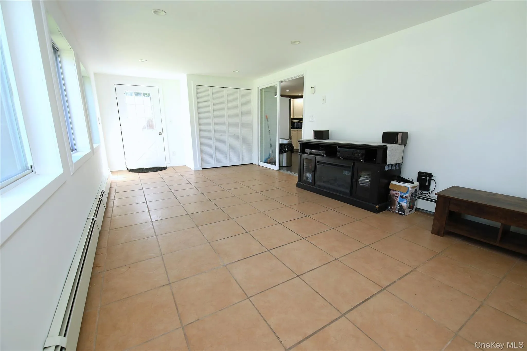39 Split Cedar Drive, Islip, NY, 4 Bedrooms Bedrooms, 9 Rooms Rooms,2 BathroomsBathrooms,Residential,For Rent,Split Cedar,0,1051641 39 Split Cedar Drive, Islip, NY, 4 Bedrooms Bedrooms, 9 Rooms Rooms,2 BathroomsBathrooms,Residential,For Rent,Split Cedar,0,1051641