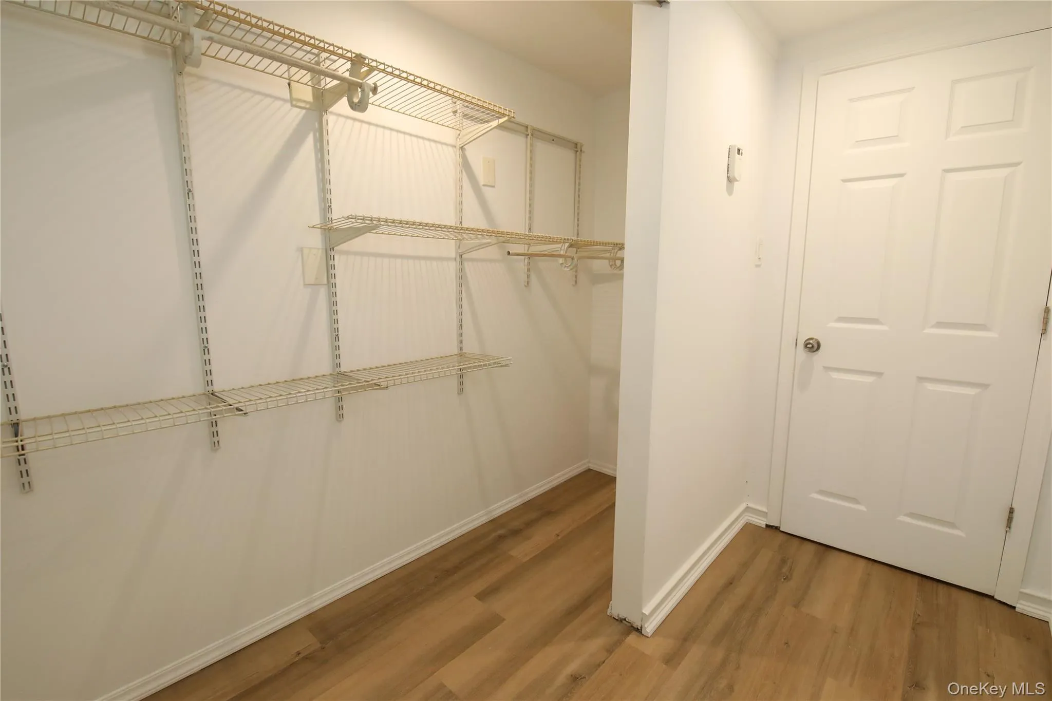 39 Split Cedar Drive, Islip, NY, 4 Bedrooms Bedrooms, 9 Rooms Rooms,2 BathroomsBathrooms,Residential,For Rent,Split Cedar,0,1051641 39 Split Cedar Drive, Islip, NY, 4 Bedrooms Bedrooms, 9 Rooms Rooms,2 BathroomsBathrooms,Residential,For Rent,Split Cedar,0,1051641