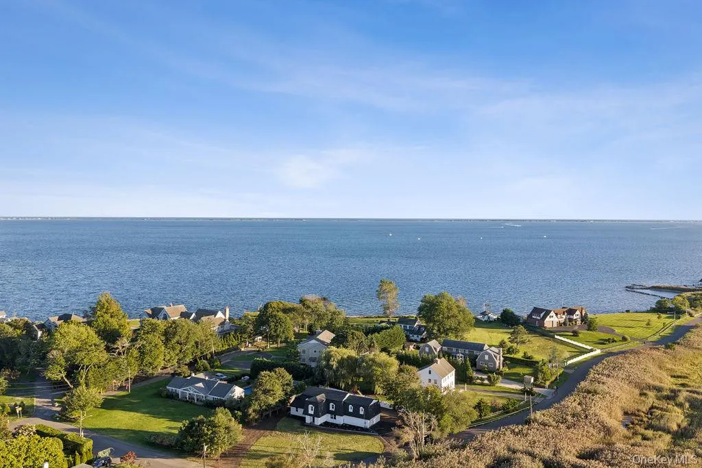 80 Oak Road, Islip, NY, 4 Bedrooms Bedrooms, 8 Rooms Rooms,3 BathroomsBathrooms,Residential,For Rent,Oak,0,1051643 80 Oak Road, Islip, NY, 4 Bedrooms Bedrooms, 8 Rooms Rooms,3 BathroomsBathrooms,Residential,For Rent,Oak,0,1051643
