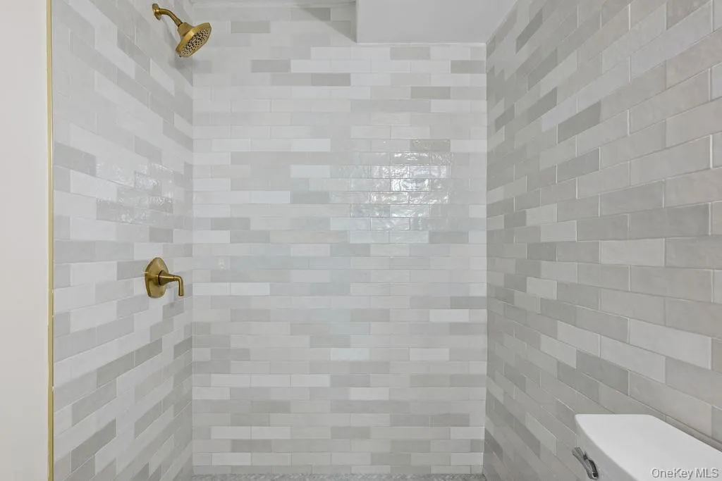 bathroom 3 bathroom 3