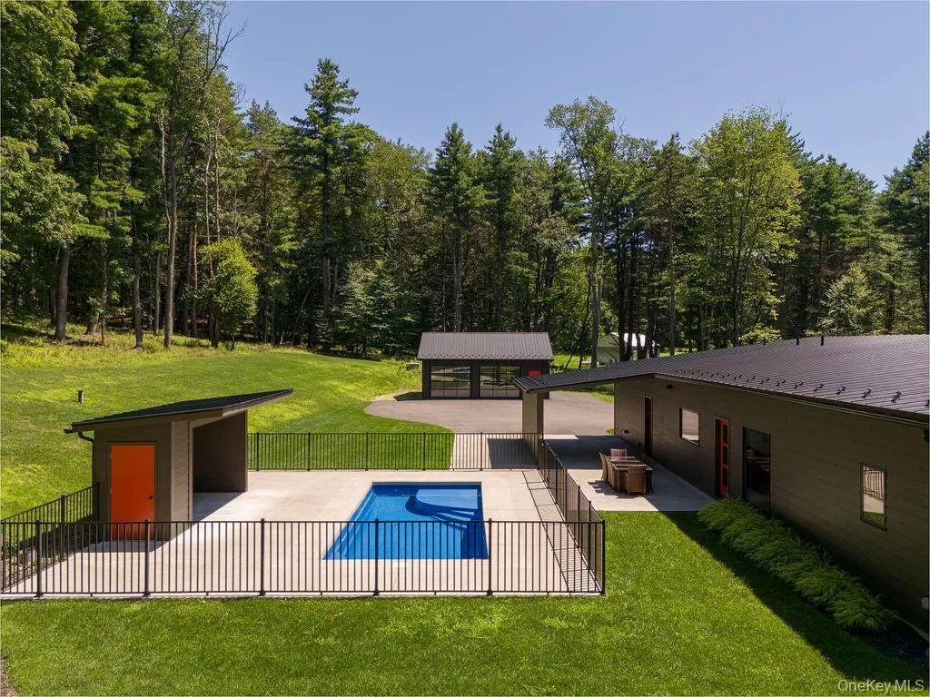 501 Birch Street, Copake, NY, 3 Bedrooms Bedrooms, 5 Rooms Rooms,3 BathroomsBathrooms,Residential,For Rent,Birch,0,1051645 501 Birch Street, Copake, NY, 3 Bedrooms Bedrooms, 5 Rooms Rooms,3 BathroomsBathrooms,Residential,For Rent,Birch,0,1051645