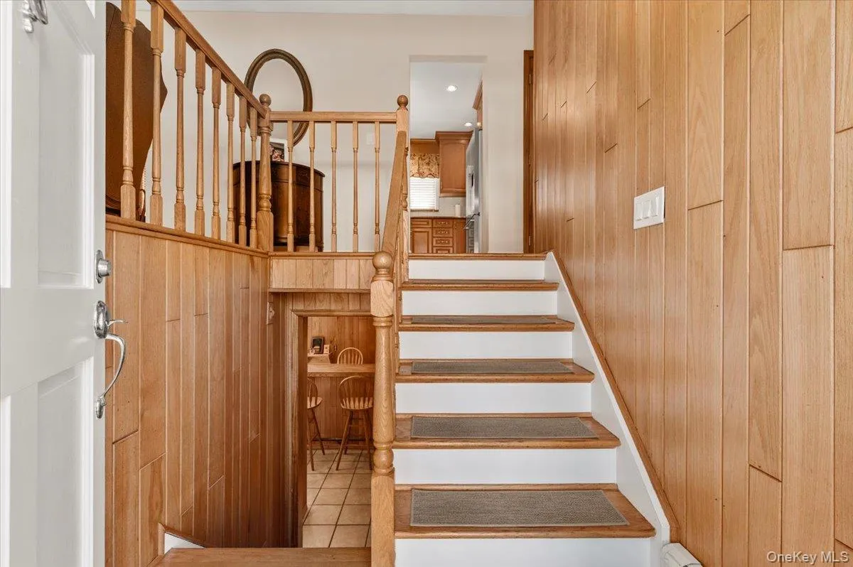 196 Von Huenfeld Street, Oyster Bay, NY, 3 Bedrooms Bedrooms, 8 Rooms Rooms,2 BathroomsBathrooms,Residential,For Rent,Von Huenfeld,0,1051651 196 Von Huenfeld Street, Oyster Bay, NY, 3 Bedrooms Bedrooms, 8 Rooms Rooms,2 BathroomsBathrooms,Residential,For Rent,Von Huenfeld,0,1051651