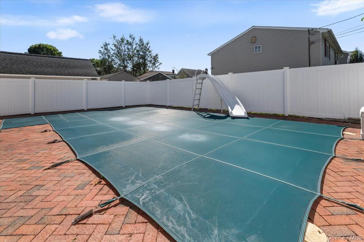 196 Von Huenfeld Street, Oyster Bay, NY, 3 Bedrooms Bedrooms, 8 Rooms Rooms,2 BathroomsBathrooms,Residential,For Rent,Von Huenfeld,0,1051651 196 Von Huenfeld Street, Oyster Bay, NY, 3 Bedrooms Bedrooms, 8 Rooms Rooms,2 BathroomsBathrooms,Residential,For Rent,Von Huenfeld,0,1051651