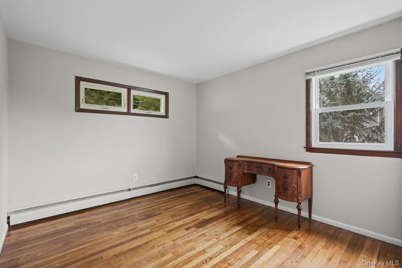 233 Hill Street, Carmel, NY, 3 Bedrooms Bedrooms, 7 Rooms Rooms,2 BathroomsBathrooms,Residential,For Rent,Hill,0,1051652 233 Hill Street, Carmel, NY, 3 Bedrooms Bedrooms, 7 Rooms Rooms,2 BathroomsBathrooms,Residential,For Rent,Hill,0,1051652
