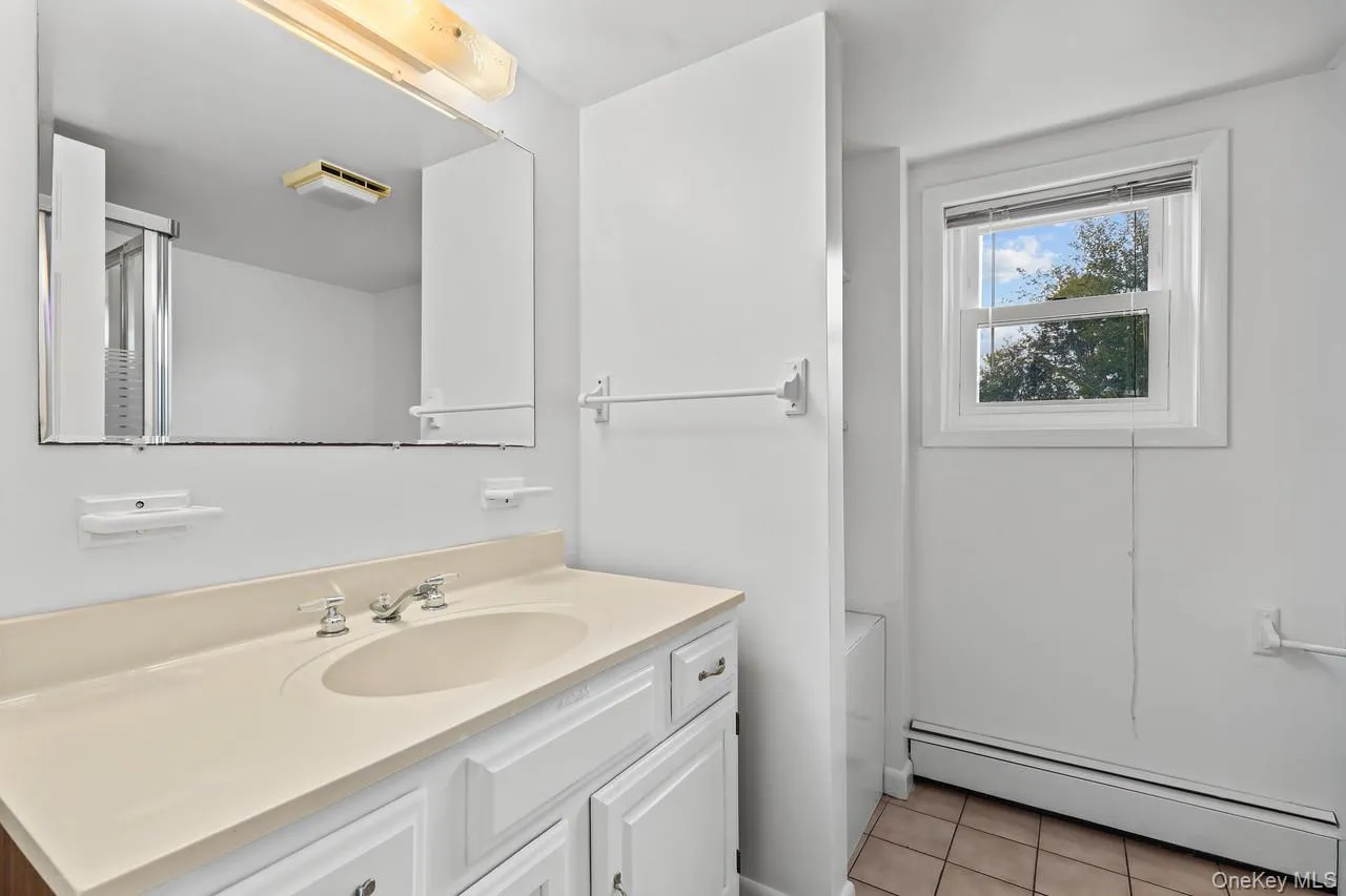 233 Hill Street, Carmel, NY, 3 Bedrooms Bedrooms, 7 Rooms Rooms,2 BathroomsBathrooms,Residential,For Rent,Hill,0,1051652 233 Hill Street, Carmel, NY, 3 Bedrooms Bedrooms, 7 Rooms Rooms,2 BathroomsBathrooms,Residential,For Rent,Hill,0,1051652