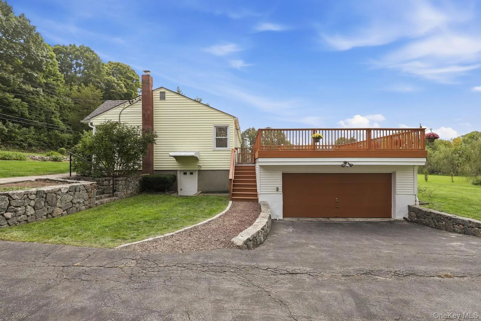 233 Hill Street, Carmel, NY, 3 Bedrooms Bedrooms, 7 Rooms Rooms,2 BathroomsBathrooms,Residential,For Rent,Hill,0,1051652 233 Hill Street, Carmel, NY, 3 Bedrooms Bedrooms, 7 Rooms Rooms,2 BathroomsBathrooms,Residential,For Rent,Hill,0,1051652