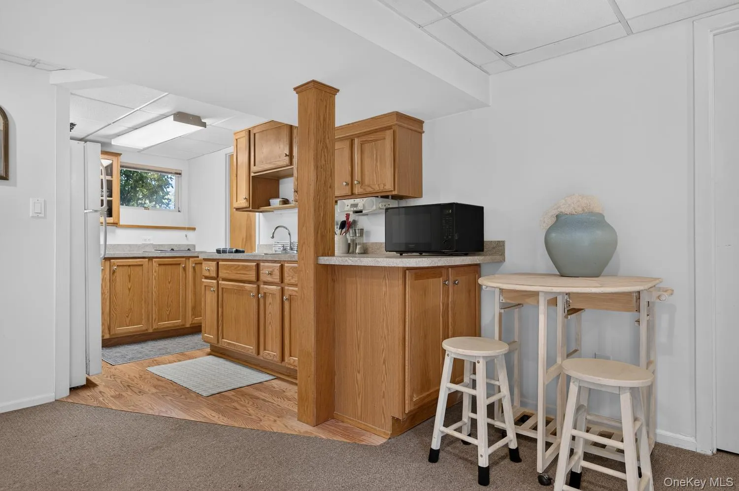 18 Pomper Drive, Huntington, NY, 1 Bedroom Bedrooms, 3 Room Rooms,1 BathroomBathrooms,Residential Lease,For Rent,Pomper,0,1051661 18 Pomper Drive, Huntington, NY, 1 Bedroom Bedrooms, 3 Room Rooms,1 BathroomBathrooms,Residential Lease,For Rent,Pomper,0,1051661