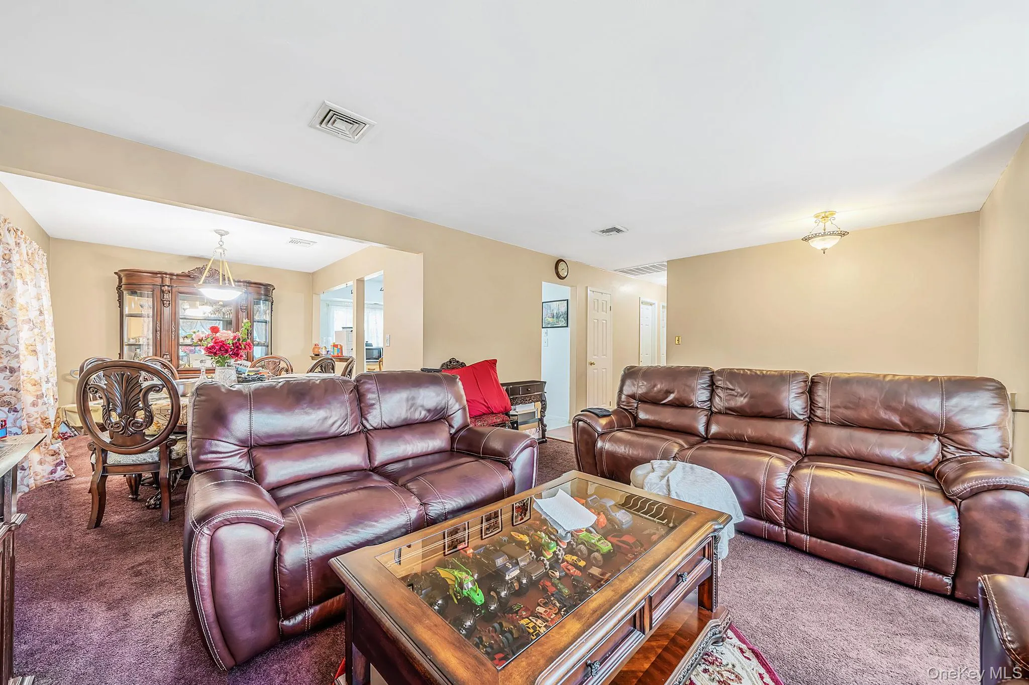 201 Overton Street, Babylon, NY, 6 Bedrooms Bedrooms, 12 Rooms Rooms,3 BathroomsBathrooms,Residential,For Rent,Overton,0,1051672 201 Overton Street, Babylon, NY, 6 Bedrooms Bedrooms, 12 Rooms Rooms,3 BathroomsBathrooms,Residential,For Rent,Overton,0,1051672