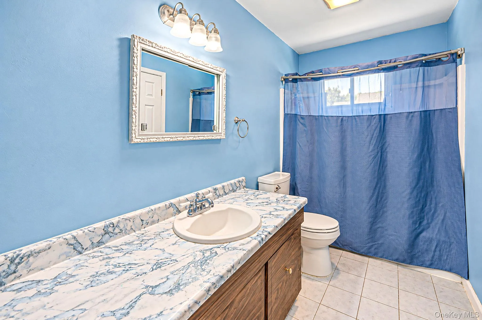 201 Overton Street, Babylon, NY, 6 Bedrooms Bedrooms, 12 Rooms Rooms,3 BathroomsBathrooms,Residential,For Rent,Overton,0,1051672 201 Overton Street, Babylon, NY, 6 Bedrooms Bedrooms, 12 Rooms Rooms,3 BathroomsBathrooms,Residential,For Rent,Overton,0,1051672