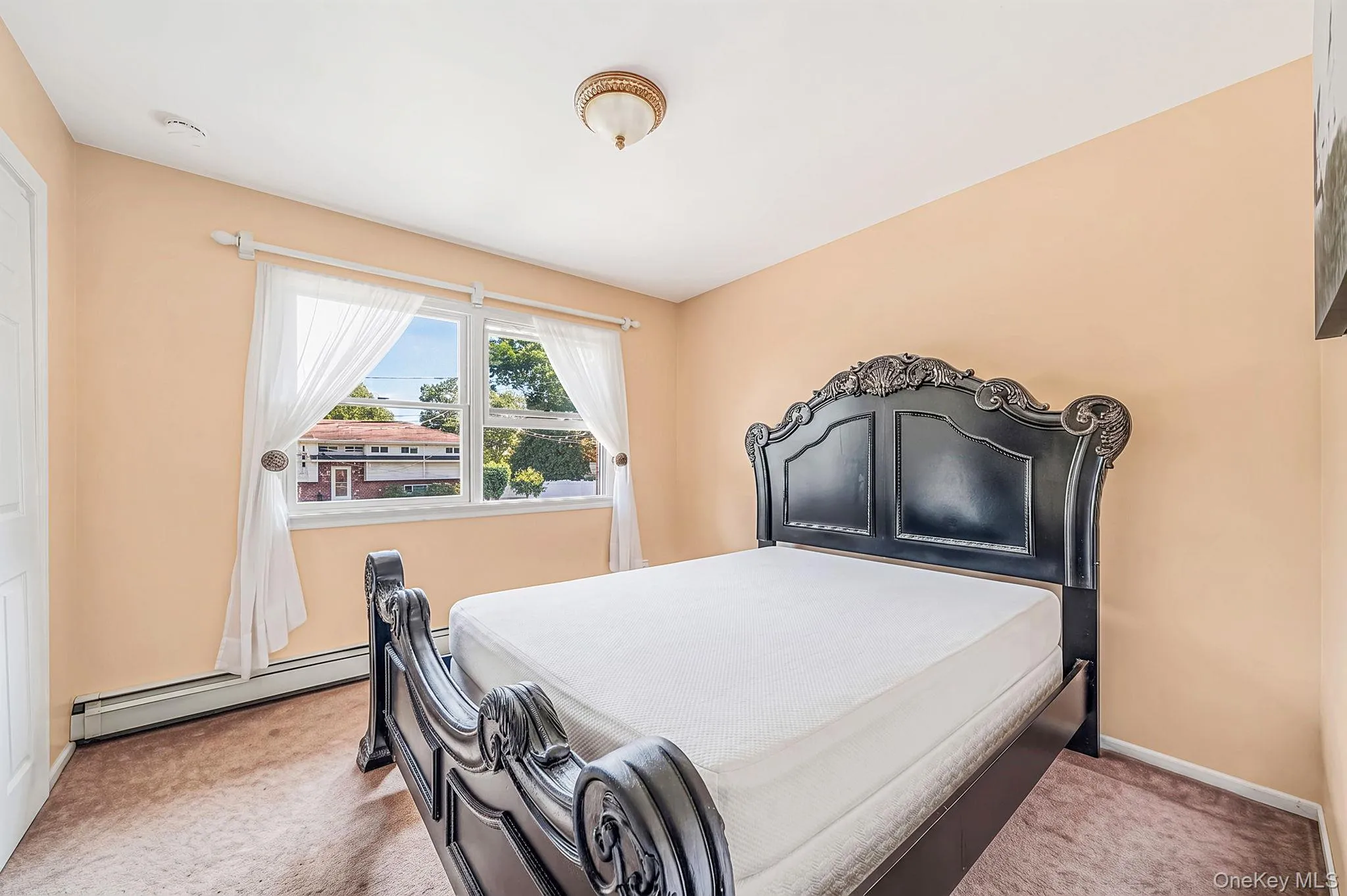 201 Overton Street, Babylon, NY, 6 Bedrooms Bedrooms, 12 Rooms Rooms,3 BathroomsBathrooms,Residential,For Rent,Overton,0,1051672 201 Overton Street, Babylon, NY, 6 Bedrooms Bedrooms, 12 Rooms Rooms,3 BathroomsBathrooms,Residential,For Rent,Overton,0,1051672
