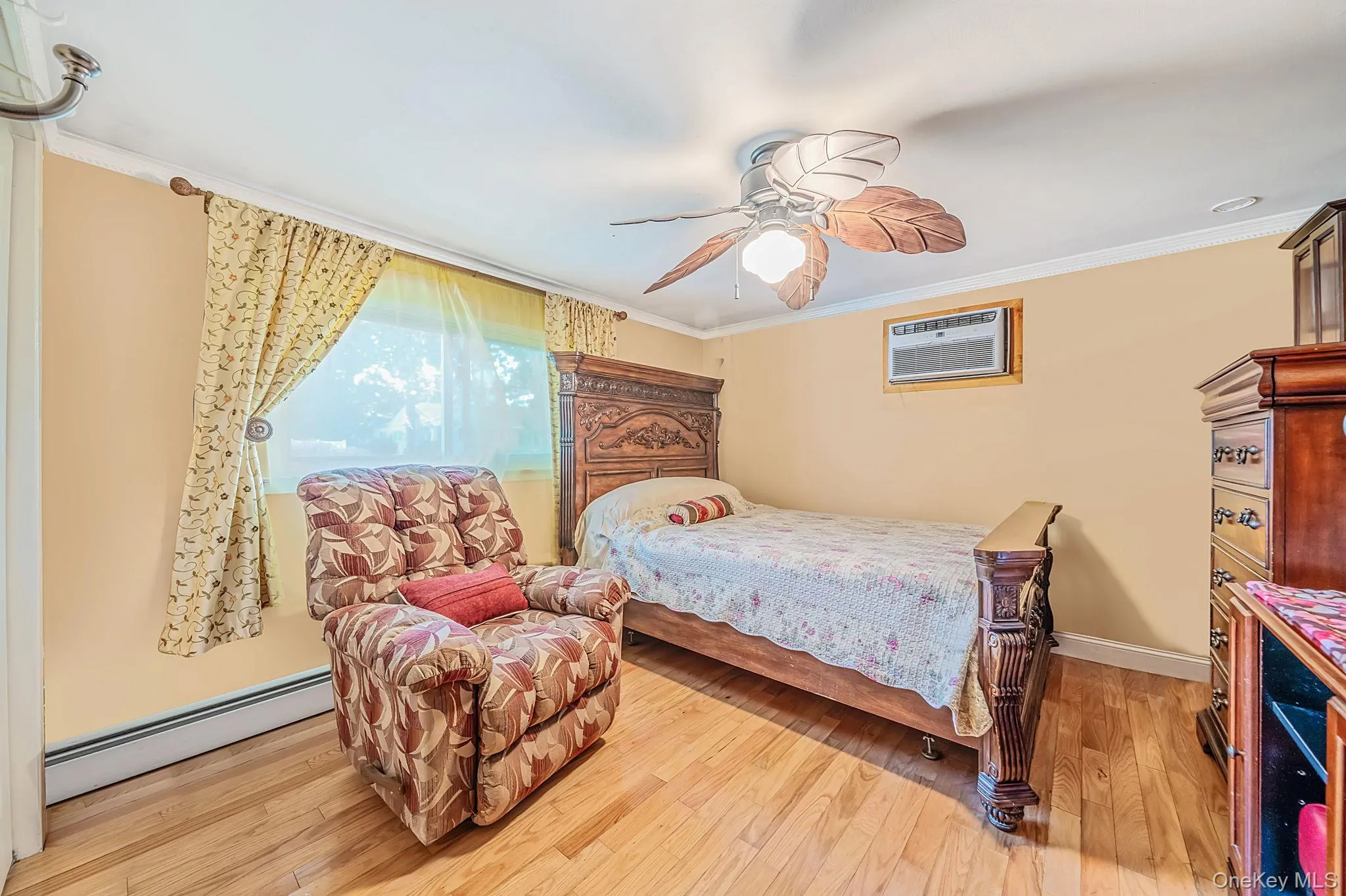 201 Overton Street, Babylon, NY, 6 Bedrooms Bedrooms, 12 Rooms Rooms,3 BathroomsBathrooms,Residential,For Rent,Overton,0,1051672 201 Overton Street, Babylon, NY, 6 Bedrooms Bedrooms, 12 Rooms Rooms,3 BathroomsBathrooms,Residential,For Rent,Overton,0,1051672