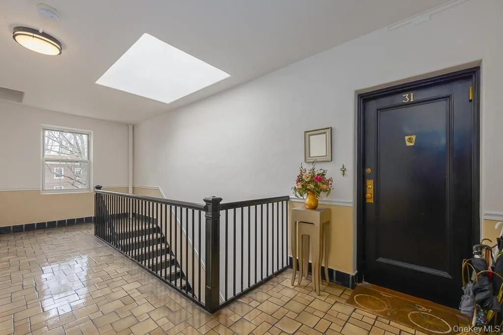 11 Brooklands, Yonkers, NY, 2 Bedrooms Bedrooms, 5 Rooms Rooms,1 BathroomBathrooms,Residential,For Rent,Brooklands,0,1051674 11 Brooklands, Yonkers, NY, 2 Bedrooms Bedrooms, 5 Rooms Rooms,1 BathroomBathrooms,Residential,For Rent,Brooklands,0,1051674