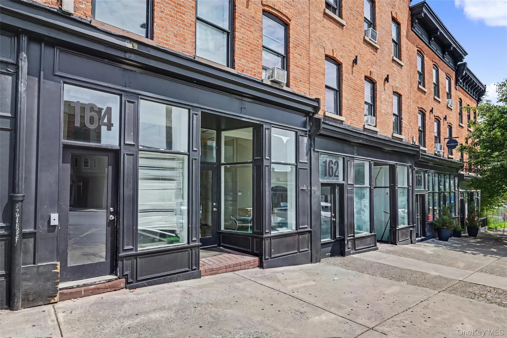 164 Broadway, Newburgh (city), NY, ,Commercial Lease,For Rent,Broadway,0,1051675 164 Broadway, Newburgh (city), NY, ,Commercial Lease,For Rent,Broadway,0,1051675