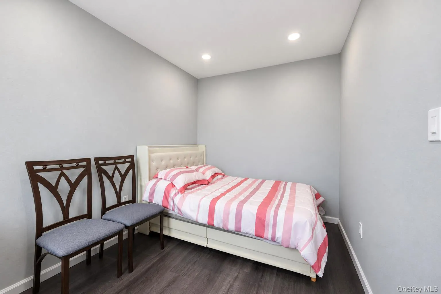 11 Balint Drive, Yonkers, NY, 1 Bedroom Bedrooms, 5 Rooms Rooms,1 BathroomBathrooms,Residential,For Rent,Balint,0,1051676 11 Balint Drive, Yonkers, NY, 1 Bedroom Bedrooms, 5 Rooms Rooms,1 BathroomBathrooms,Residential,For Rent,Balint,0,1051676