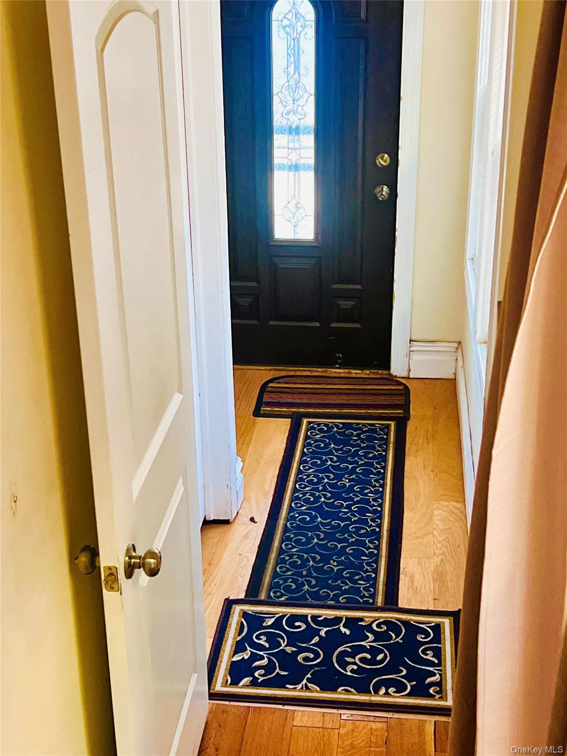 190-60 111th Avenue, New York, NY, 4 Bedrooms Bedrooms, 6 Rooms Rooms,1 BathroomBathrooms,Residential,For Rent,111th,0,1051688 190-60 111th Avenue, New York, NY, 4 Bedrooms Bedrooms, 6 Rooms Rooms,1 BathroomBathrooms,Residential,For Rent,111th,0,1051688