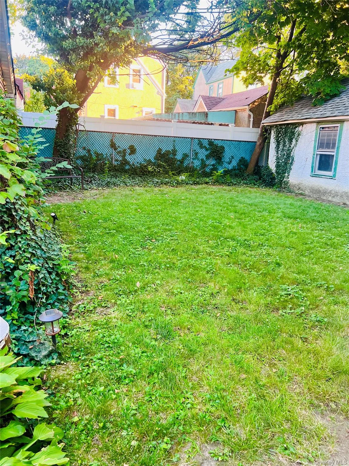190-60 111th Avenue, New York, NY, 4 Bedrooms Bedrooms, 6 Rooms Rooms,1 BathroomBathrooms,Residential,For Rent,111th,0,1051688 190-60 111th Avenue, New York, NY, 4 Bedrooms Bedrooms, 6 Rooms Rooms,1 BathroomBathrooms,Residential,For Rent,111th,0,1051688