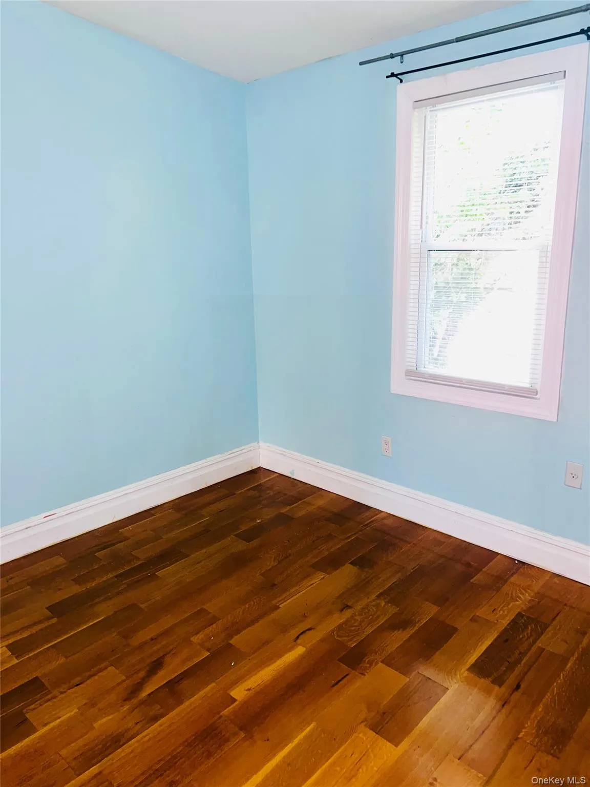 190-60 111th Avenue, New York, NY, 4 Bedrooms Bedrooms, 6 Rooms Rooms,1 BathroomBathrooms,Residential,For Rent,111th,0,1051688 190-60 111th Avenue, New York, NY, 4 Bedrooms Bedrooms, 6 Rooms Rooms,1 BathroomBathrooms,Residential,For Rent,111th,0,1051688