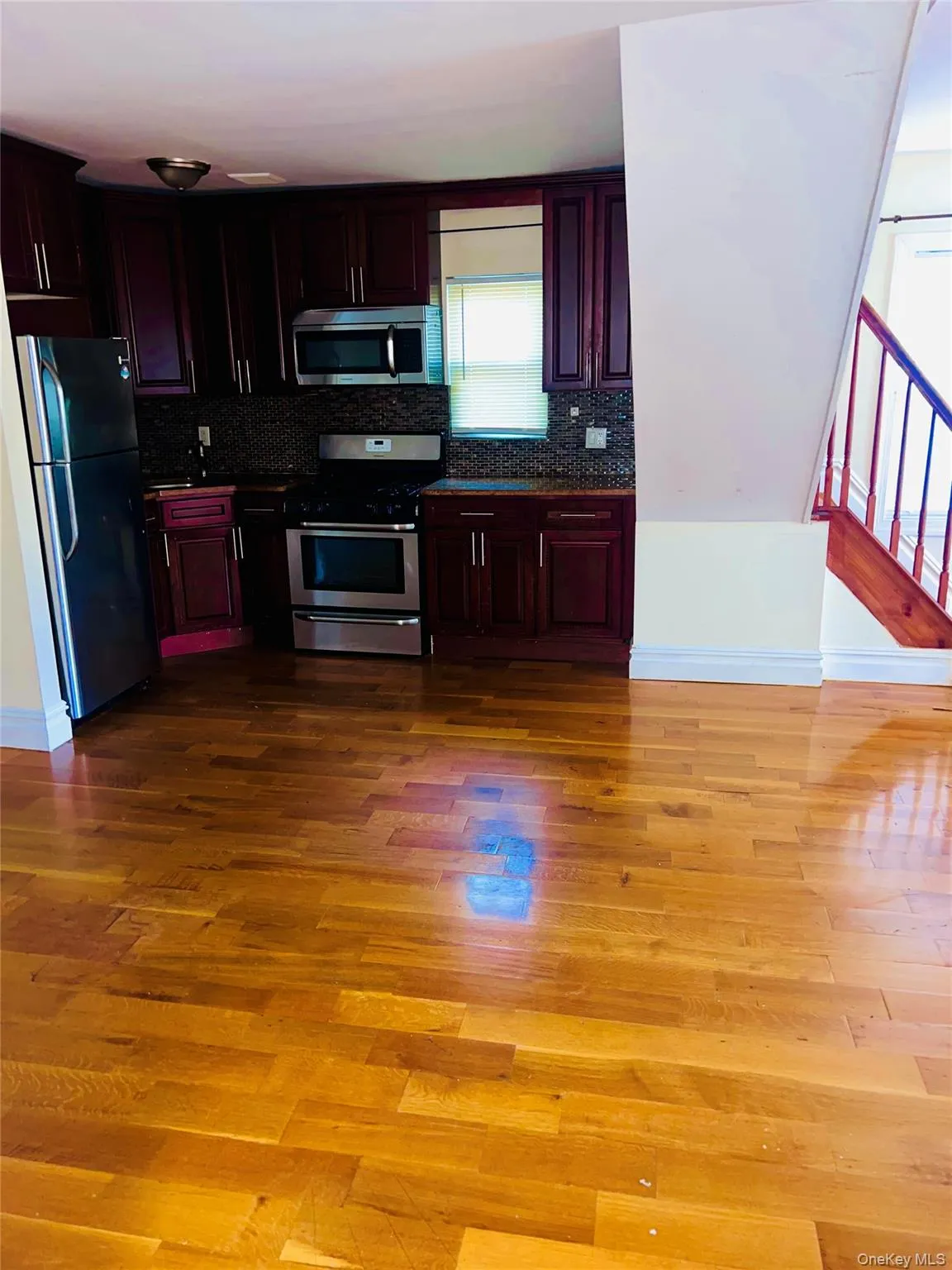 190-60 111th Avenue, New York, NY, 4 Bedrooms Bedrooms, 6 Rooms Rooms,1 BathroomBathrooms,Residential,For Rent,111th,0,1051688 190-60 111th Avenue, New York, NY, 4 Bedrooms Bedrooms, 6 Rooms Rooms,1 BathroomBathrooms,Residential,For Rent,111th,0,1051688
