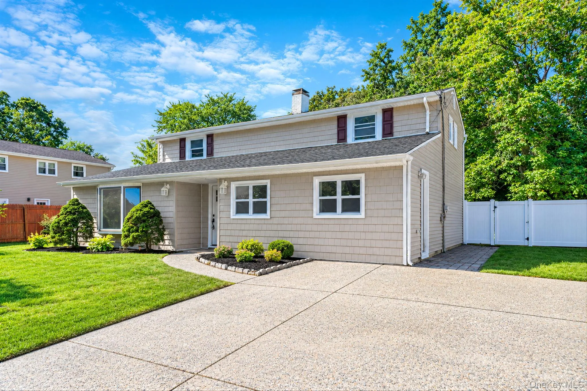 118 Boyle Road, Brookhaven, NY, 5 Bedrooms Bedrooms, 10 Rooms Rooms,2 BathroomsBathrooms,Residential,For Rent,Boyle,0,1051689 118 Boyle Road, Brookhaven, NY, 5 Bedrooms Bedrooms, 10 Rooms Rooms,2 BathroomsBathrooms,Residential,For Rent,Boyle,0,1051689