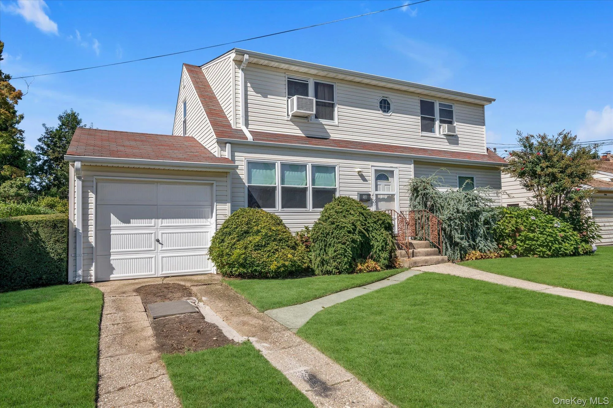 58 Elm Street, Oyster Bay, NY, 4 Bedrooms Bedrooms, 8 Rooms Rooms,2 BathroomsBathrooms,Residential,For Rent,Elm,0,1051690 58 Elm Street, Oyster Bay, NY, 4 Bedrooms Bedrooms, 8 Rooms Rooms,2 BathroomsBathrooms,Residential,For Rent,Elm,0,1051690