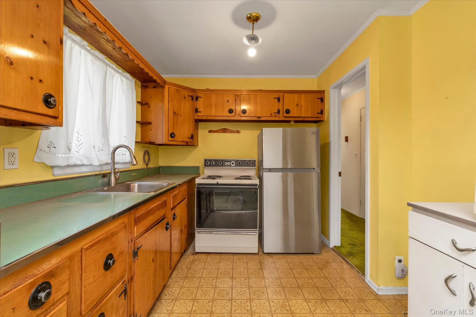 58 Elm Street, Oyster Bay, NY, 4 Bedrooms Bedrooms, 8 Rooms Rooms,2 BathroomsBathrooms,Residential,For Rent,Elm,0,1051690 58 Elm Street, Oyster Bay, NY, 4 Bedrooms Bedrooms, 8 Rooms Rooms,2 BathroomsBathrooms,Residential,For Rent,Elm,0,1051690