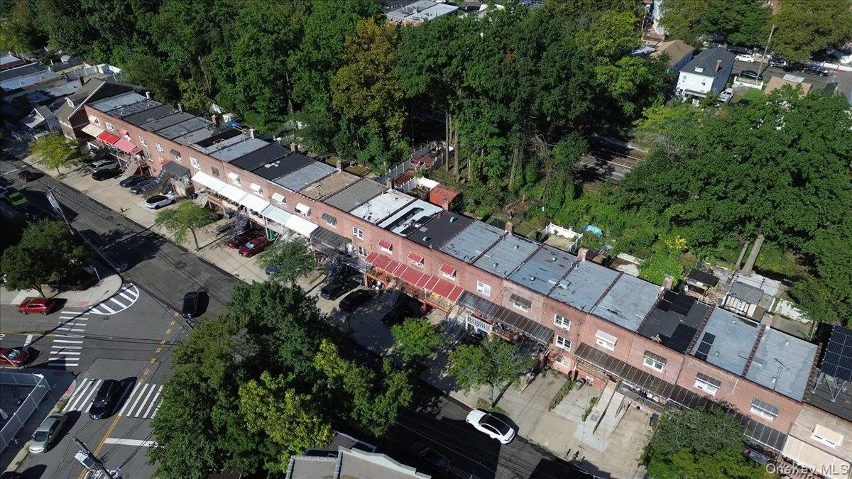 2891 Dewitt Place, New York, NY, 5 Bedrooms Bedrooms, 11 Rooms Rooms,2 BathroomsBathrooms,Residential,For Rent,Dewitt,0,1051693 2891 Dewitt Place, New York, NY, 5 Bedrooms Bedrooms, 11 Rooms Rooms,2 BathroomsBathrooms,Residential,For Rent,Dewitt,0,1051693