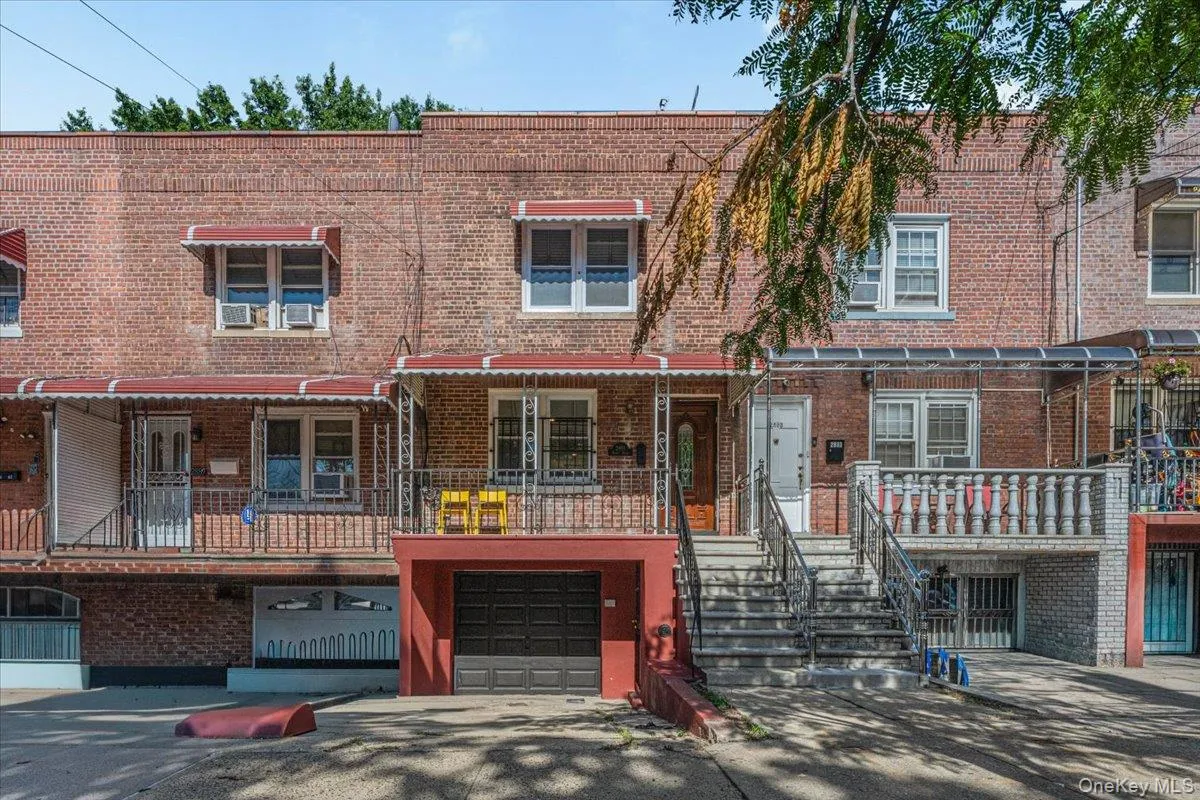 2891 Dewitt Place, New York, NY, 5 Bedrooms Bedrooms, 11 Rooms Rooms,2 BathroomsBathrooms,Residential,For Rent,Dewitt,0,1051693 2891 Dewitt Place, New York, NY, 5 Bedrooms Bedrooms, 11 Rooms Rooms,2 BathroomsBathrooms,Residential,For Rent,Dewitt,0,1051693