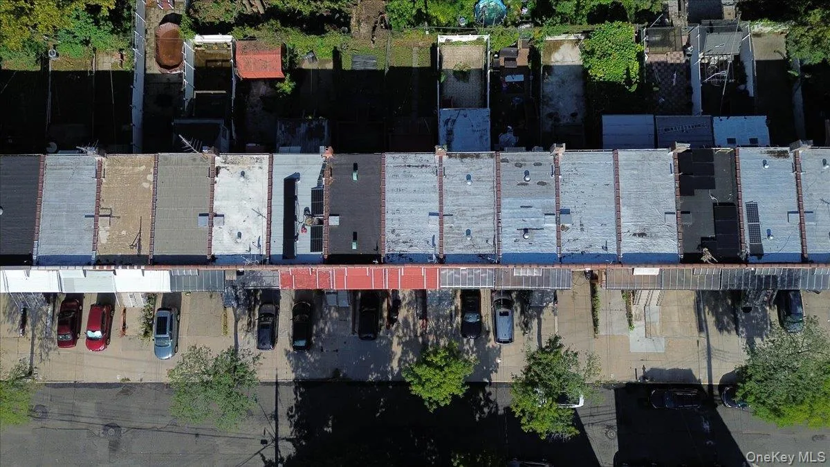 2891 Dewitt Place, New York, NY, 5 Bedrooms Bedrooms, 11 Rooms Rooms,2 BathroomsBathrooms,Residential,For Rent,Dewitt,0,1051693 2891 Dewitt Place, New York, NY, 5 Bedrooms Bedrooms, 11 Rooms Rooms,2 BathroomsBathrooms,Residential,For Rent,Dewitt,0,1051693