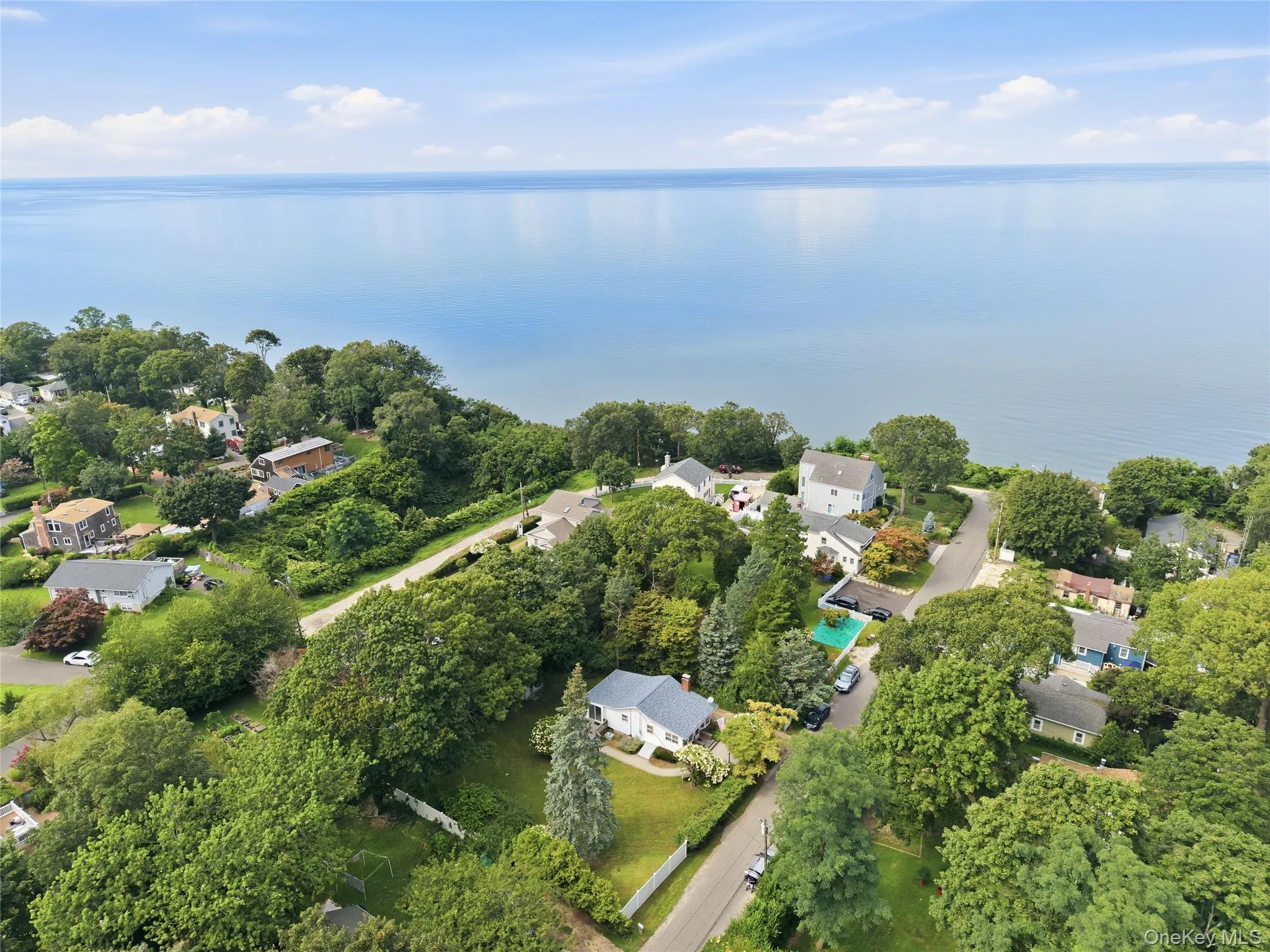 76 Queen Road, Brookhaven, NY, 2 Bedrooms Bedrooms, 5 Rooms Rooms,1 BathroomBathrooms,Residential,For Rent,Queen,0,1051695 76 Queen Road, Brookhaven, NY, 2 Bedrooms Bedrooms, 5 Rooms Rooms,1 BathroomBathrooms,Residential,For Rent,Queen,0,1051695