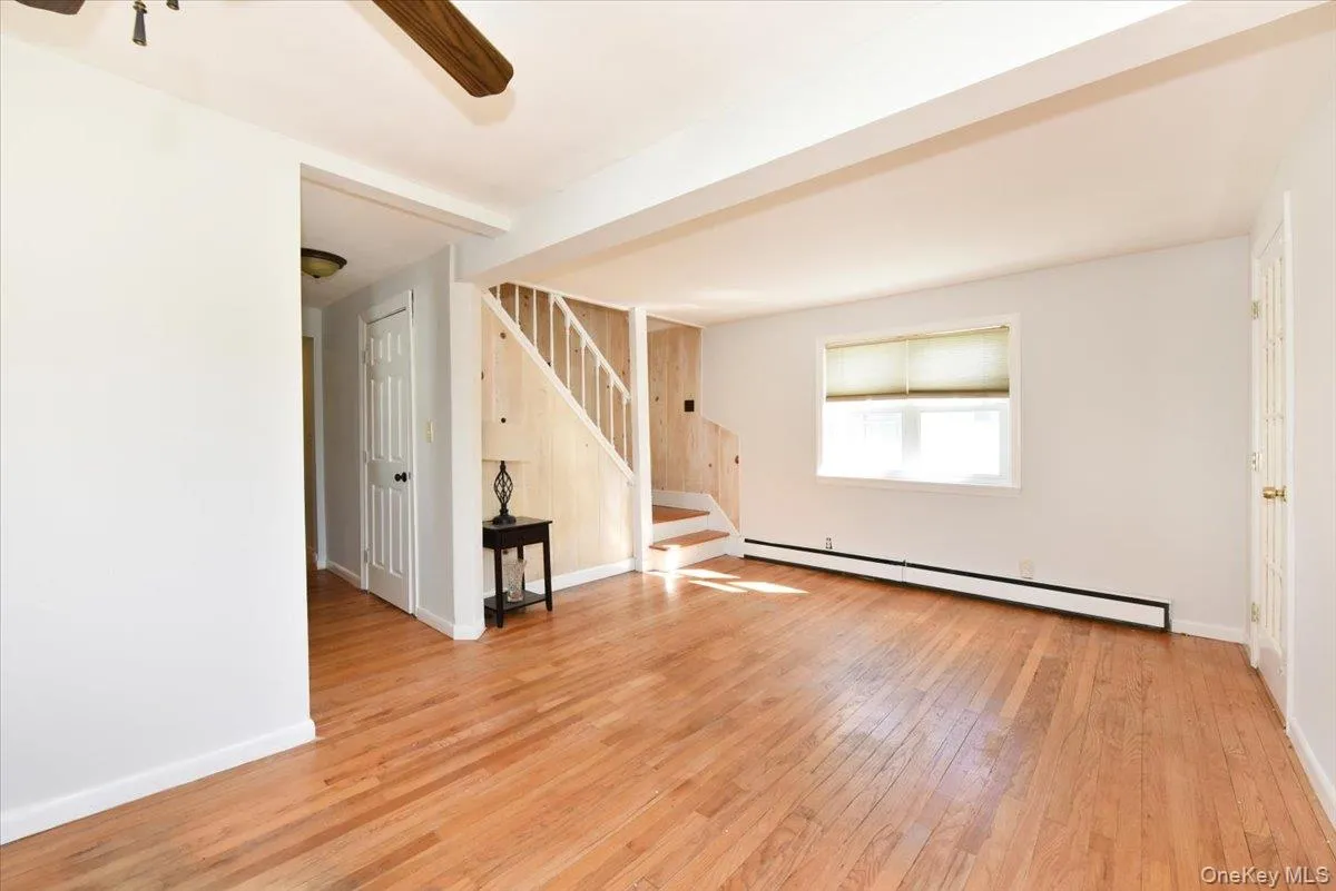 35 Montauk Drive, Islip, NY, 2 Bedrooms Bedrooms, 5 Rooms Rooms,1 BathroomBathrooms,Residential,For Rent,Montauk,0,1051700 35 Montauk Drive, Islip, NY, 2 Bedrooms Bedrooms, 5 Rooms Rooms,1 BathroomBathrooms,Residential,For Rent,Montauk,0,1051700