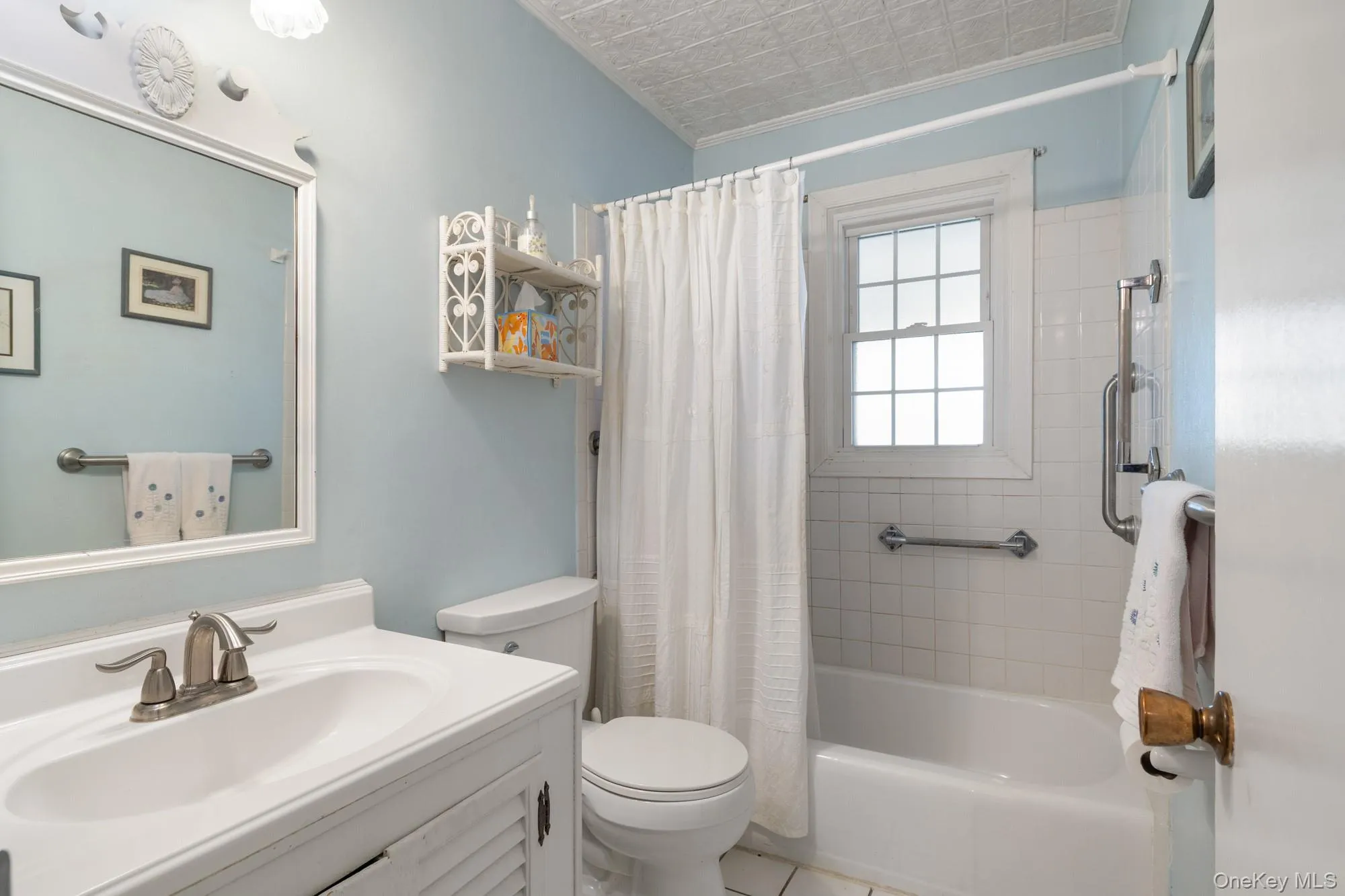 144 Nassau Avenue, West Babylon, NY, 4 Bedrooms Bedrooms, 9 Rooms Rooms,2 BathroomsBathrooms,Residential,For Rent,Nassau,0,1051714 144 Nassau Avenue, West Babylon, NY, 4 Bedrooms Bedrooms, 9 Rooms Rooms,2 BathroomsBathrooms,Residential,For Rent,Nassau,0,1051714