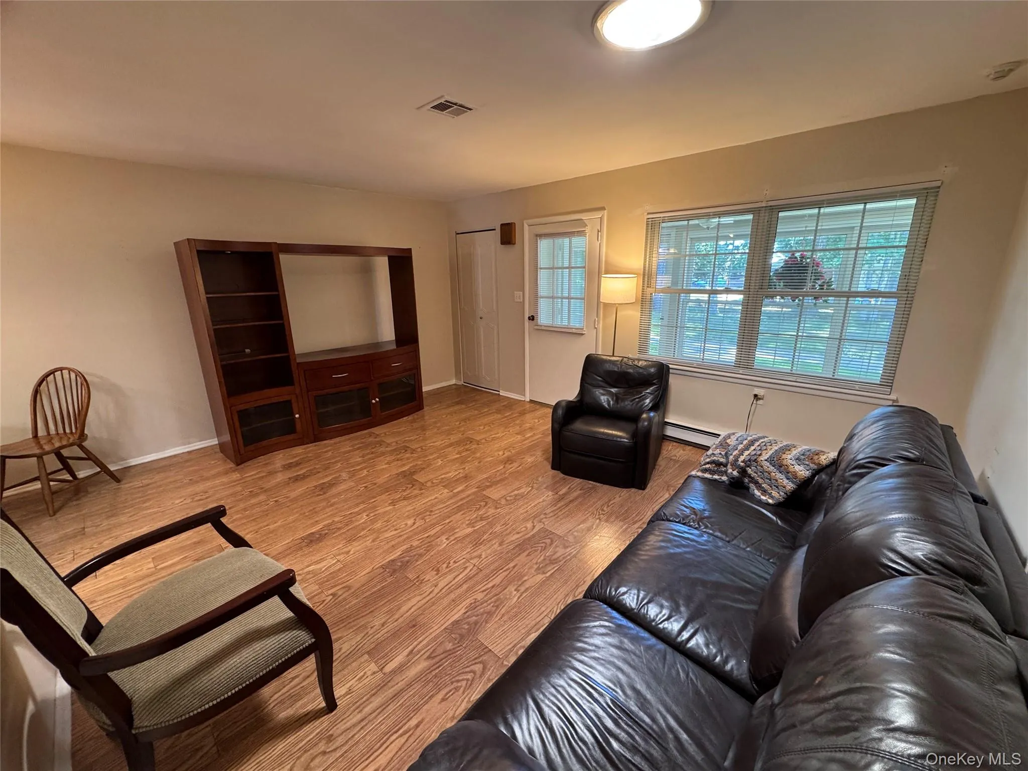 167 Ventry Court, Brookhaven, NY, 1 Bedroom Bedrooms, 4 Rooms Rooms,1 BathroomBathrooms,Residential,For Rent,Ventry,0,1051722 167 Ventry Court, Brookhaven, NY, 1 Bedroom Bedrooms, 4 Rooms Rooms,1 BathroomBathrooms,Residential,For Rent,Ventry,0,1051722