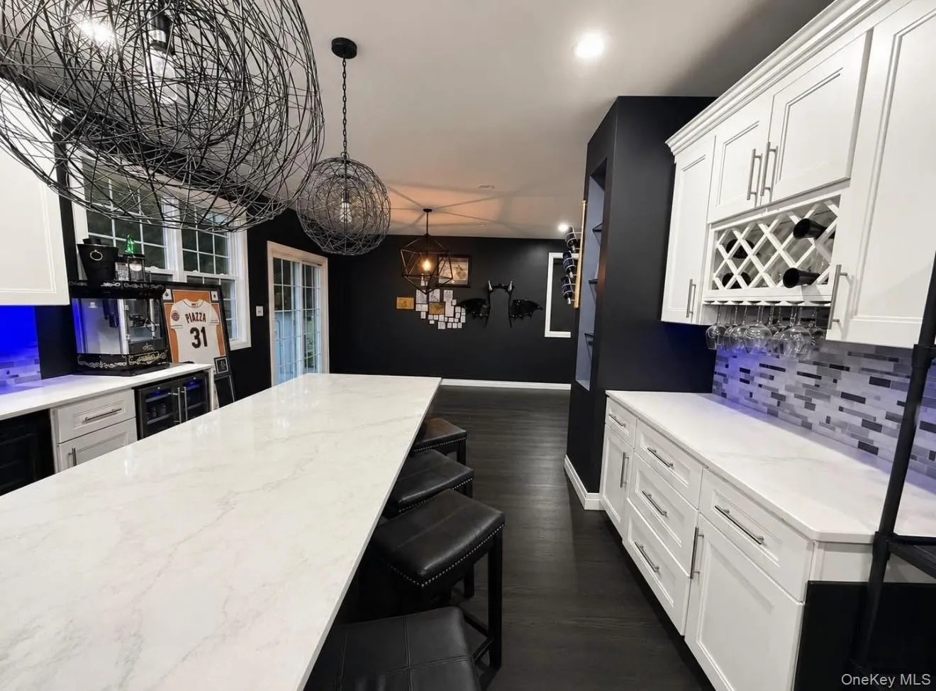 3 James Street, Oyster Bay, NY, 4 Bedrooms Bedrooms, 9 Rooms Rooms,2 BathroomsBathrooms,Residential,For Rent,James,0,1051723 3 James Street, Oyster Bay, NY, 4 Bedrooms Bedrooms, 9 Rooms Rooms,2 BathroomsBathrooms,Residential,For Rent,James,0,1051723