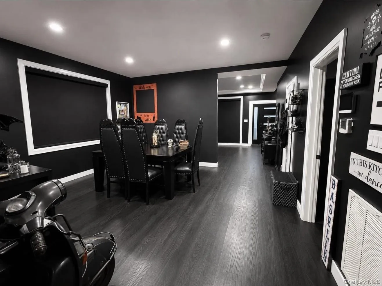 3 James Street, Oyster Bay, NY, 4 Bedrooms Bedrooms, 9 Rooms Rooms,2 BathroomsBathrooms,Residential,For Rent,James,0,1051723 3 James Street, Oyster Bay, NY, 4 Bedrooms Bedrooms, 9 Rooms Rooms,2 BathroomsBathrooms,Residential,For Rent,James,0,1051723