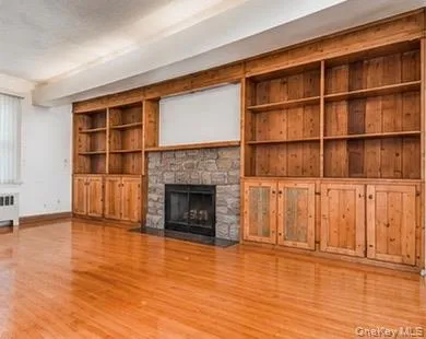 80-07 215th Street, New York, NY, 3 Bedrooms Bedrooms, 6 Rooms Rooms,3 BathroomsBathrooms,Residential,For Rent,215th,0,1051731 80-07 215th Street, New York, NY, 3 Bedrooms Bedrooms, 6 Rooms Rooms,3 BathroomsBathrooms,Residential,For Rent,215th,0,1051731