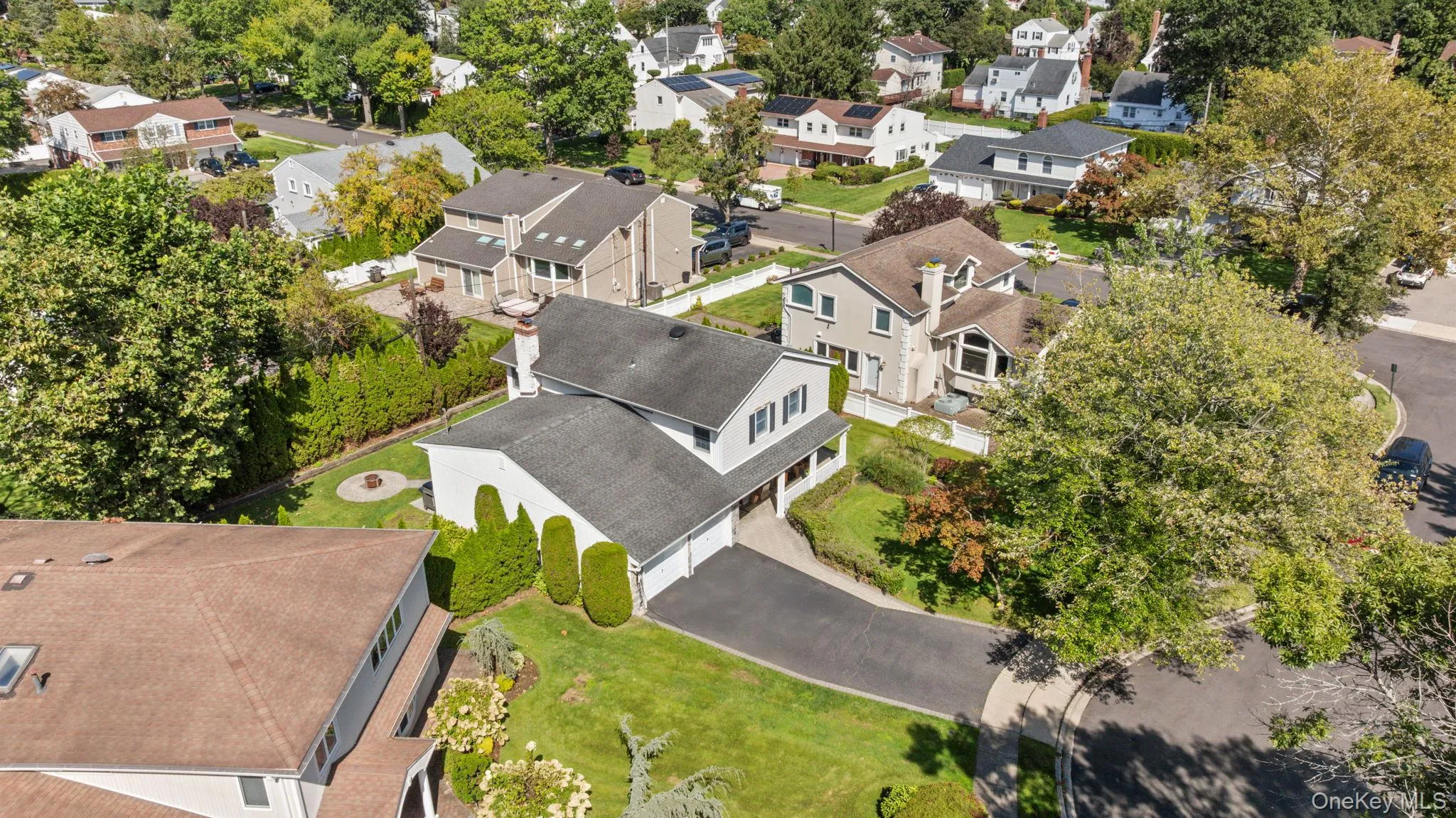 89 Brook Court, North Hempstead, NY, 4 Bedrooms Bedrooms, 7 Rooms Rooms,2 BathroomsBathrooms,Residential,For Rent,Brook,0,1051732 89 Brook Court, North Hempstead, NY, 4 Bedrooms Bedrooms, 7 Rooms Rooms,2 BathroomsBathrooms,Residential,For Rent,Brook,0,1051732