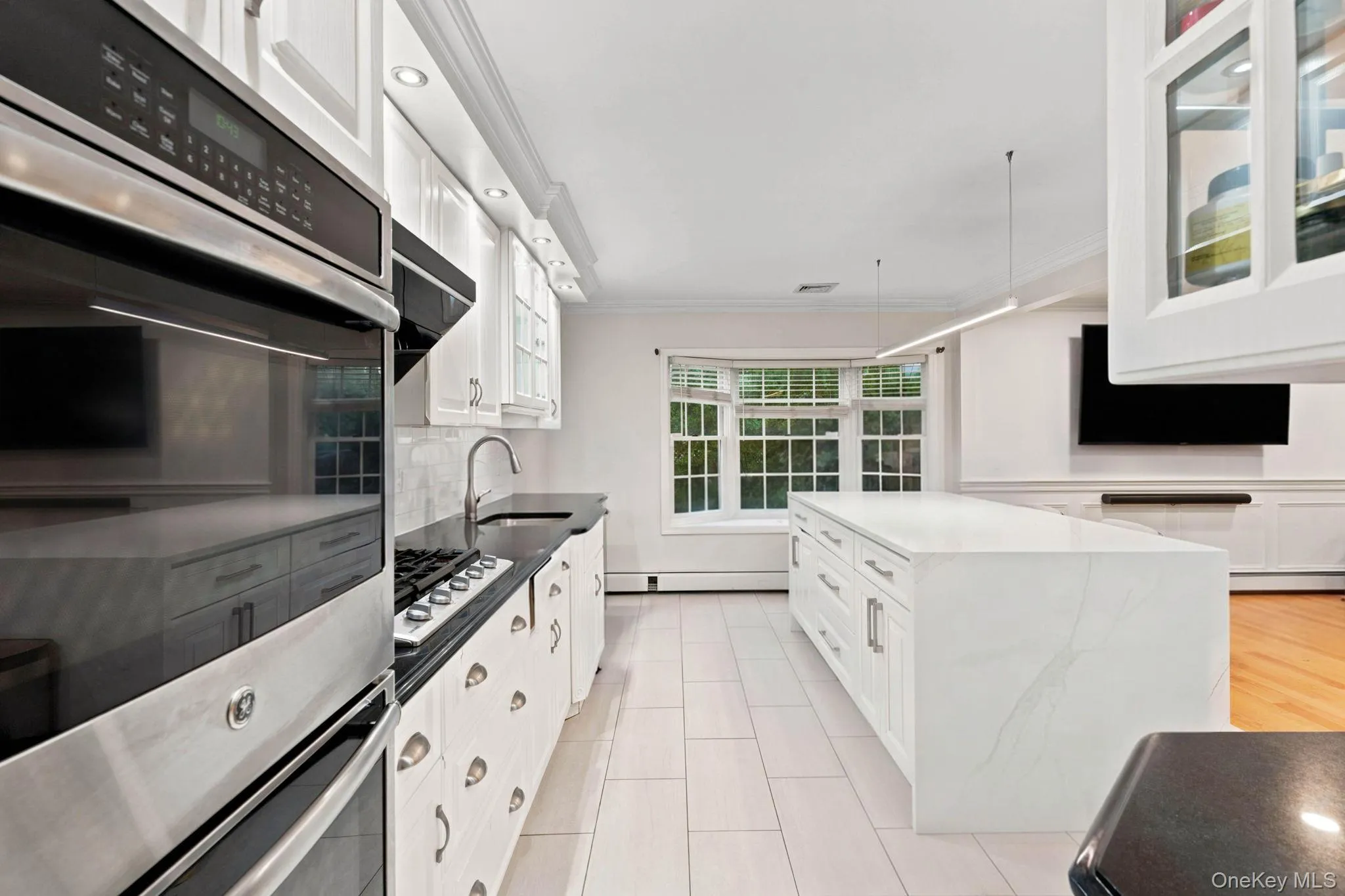 89 Brook Court, North Hempstead, NY, 4 Bedrooms Bedrooms, 7 Rooms Rooms,2 BathroomsBathrooms,Residential,For Rent,Brook,0,1051732 89 Brook Court, North Hempstead, NY, 4 Bedrooms Bedrooms, 7 Rooms Rooms,2 BathroomsBathrooms,Residential,For Rent,Brook,0,1051732