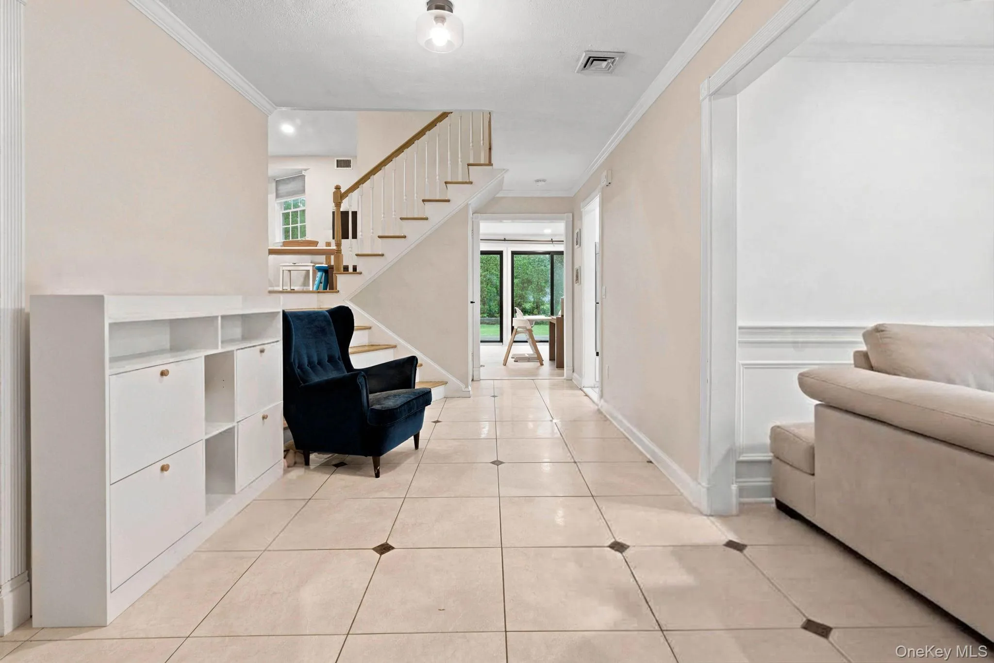 89 Brook Court, North Hempstead, NY, 4 Bedrooms Bedrooms, 7 Rooms Rooms,2 BathroomsBathrooms,Residential,For Rent,Brook,0,1051732 89 Brook Court, North Hempstead, NY, 4 Bedrooms Bedrooms, 7 Rooms Rooms,2 BathroomsBathrooms,Residential,For Rent,Brook,0,1051732