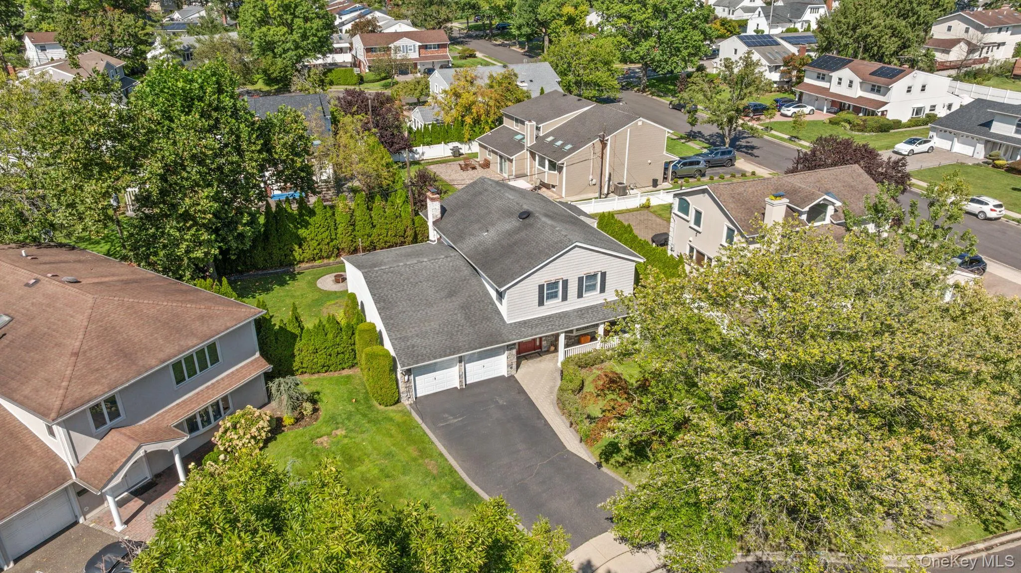89 Brook Court, North Hempstead, NY, 4 Bedrooms Bedrooms, 7 Rooms Rooms,2 BathroomsBathrooms,Residential,For Rent,Brook,0,1051732 89 Brook Court, North Hempstead, NY, 4 Bedrooms Bedrooms, 7 Rooms Rooms,2 BathroomsBathrooms,Residential,For Rent,Brook,0,1051732