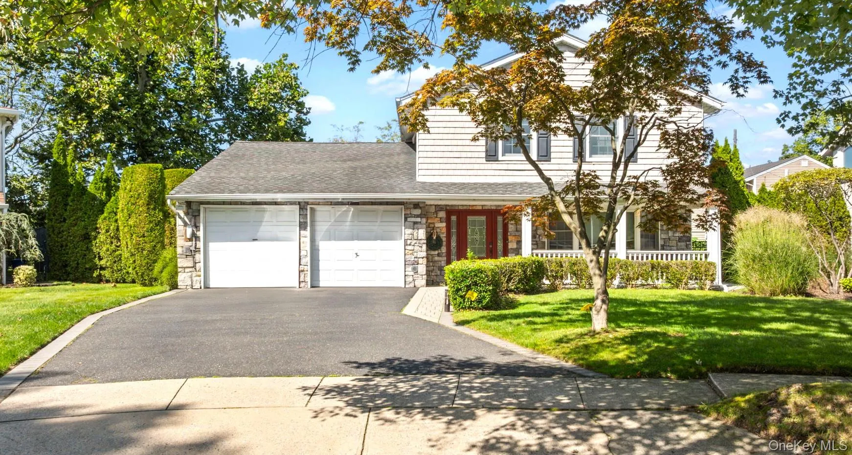 89 Brook Court, North Hempstead, NY, 4 Bedrooms Bedrooms, 7 Rooms Rooms,2 BathroomsBathrooms,Residential,For Rent,Brook,0,1051732 89 Brook Court, North Hempstead, NY, 4 Bedrooms Bedrooms, 7 Rooms Rooms,2 BathroomsBathrooms,Residential,For Rent,Brook,0,1051732